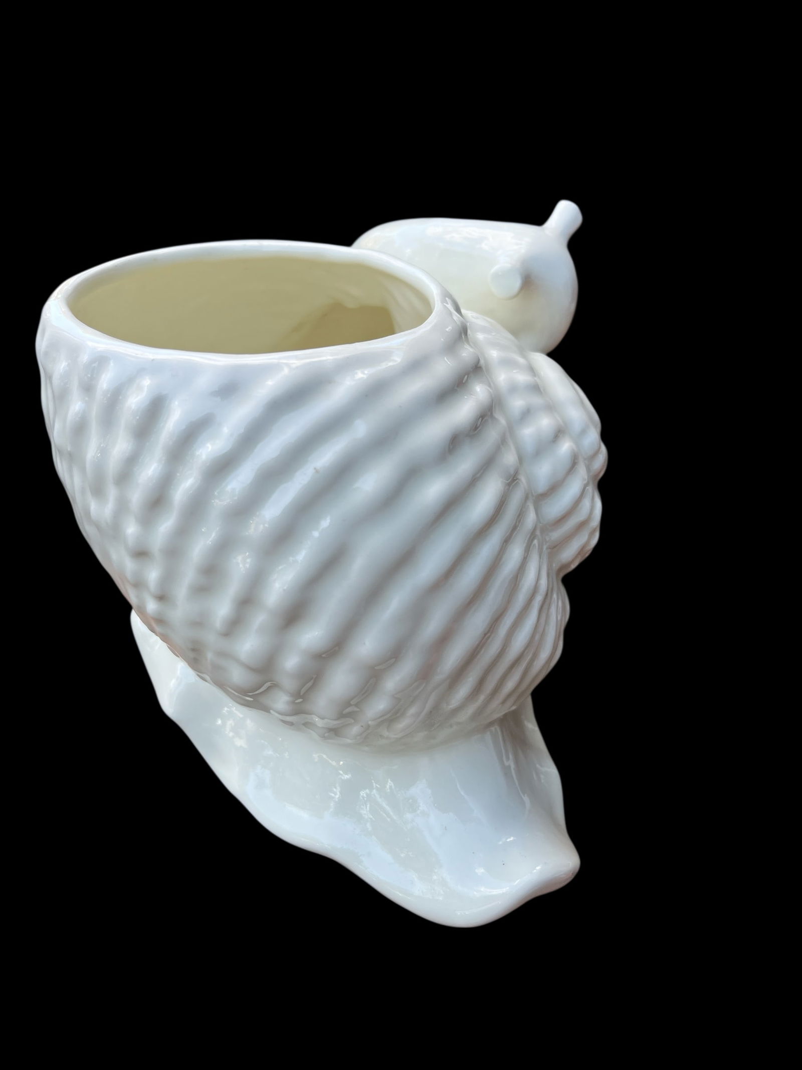 1960s Spanish White Majolica Snail Planter Cachepot Highly Detailed & Sculptural - 9