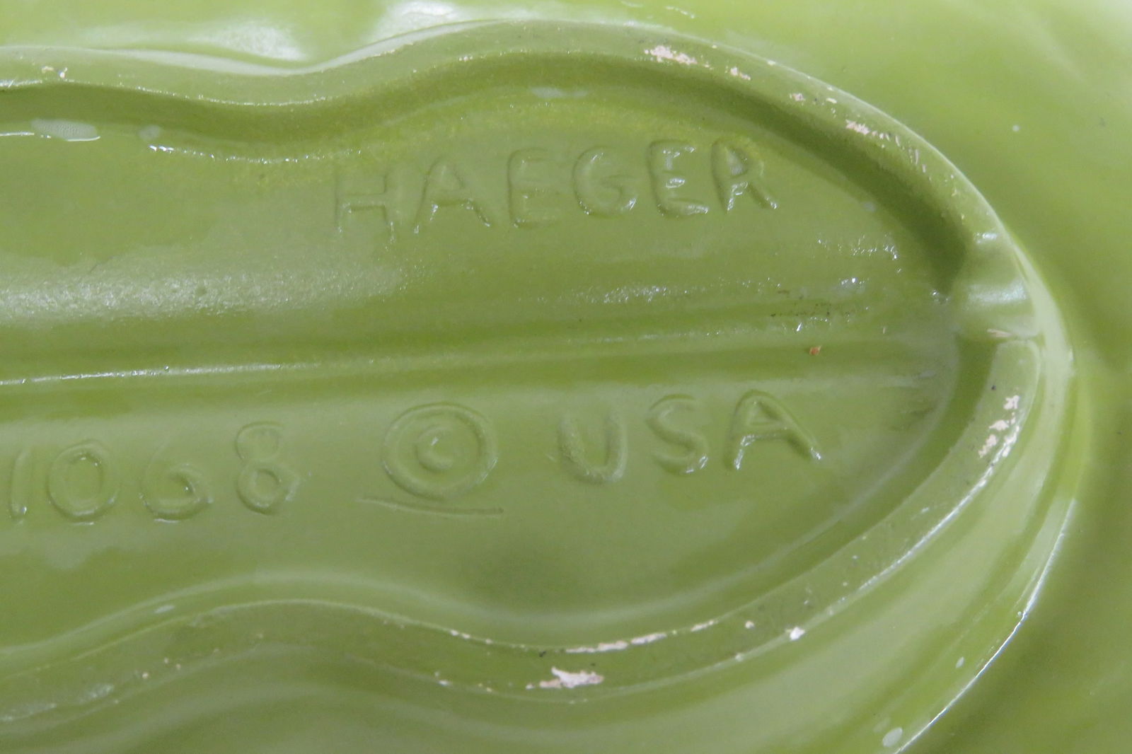 Mid Century Modern Haeger Pottery Green Ashtray 4520b - 5