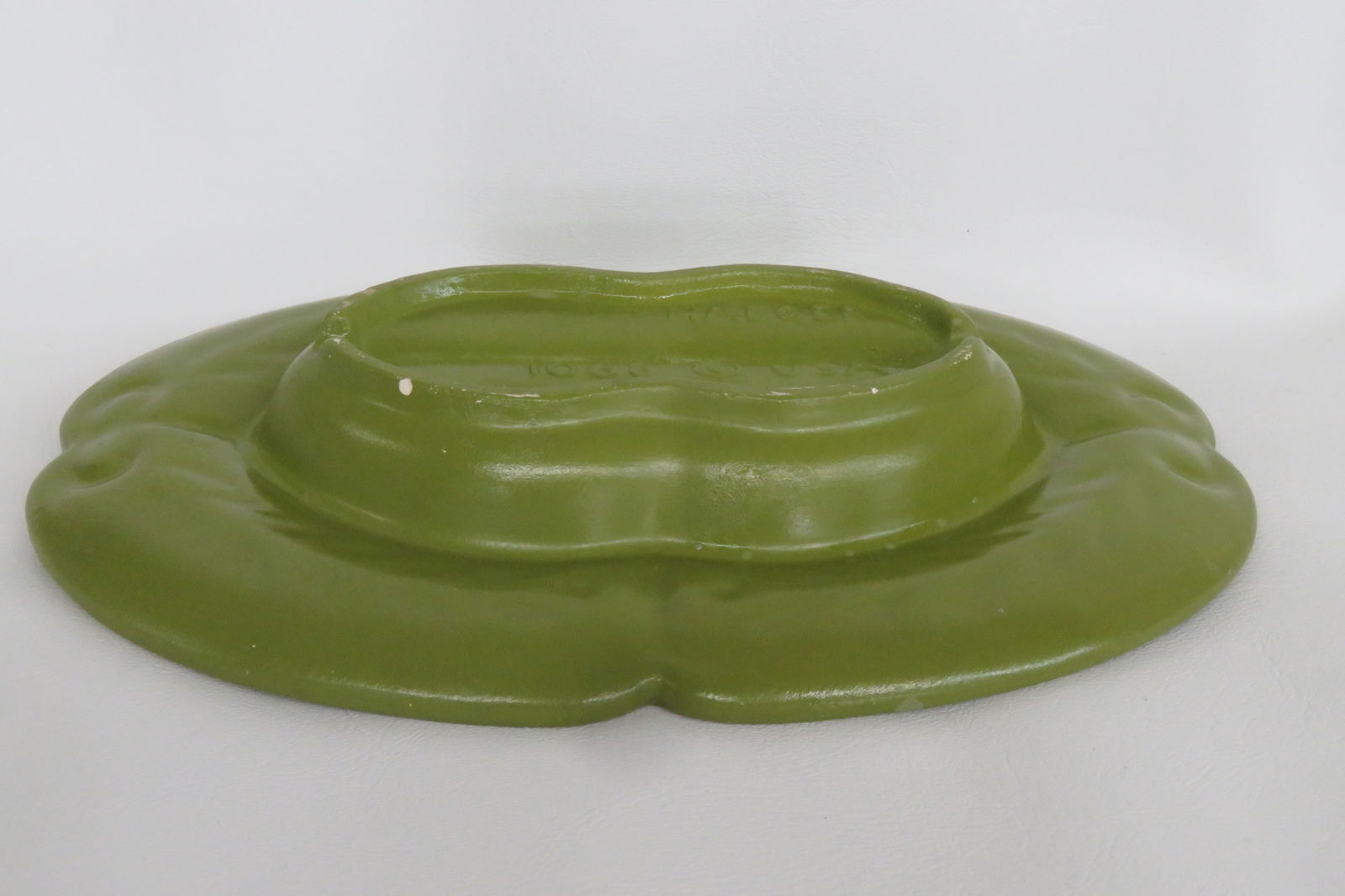Mid Century Modern Haeger Pottery Green Ashtray 4520b - 6