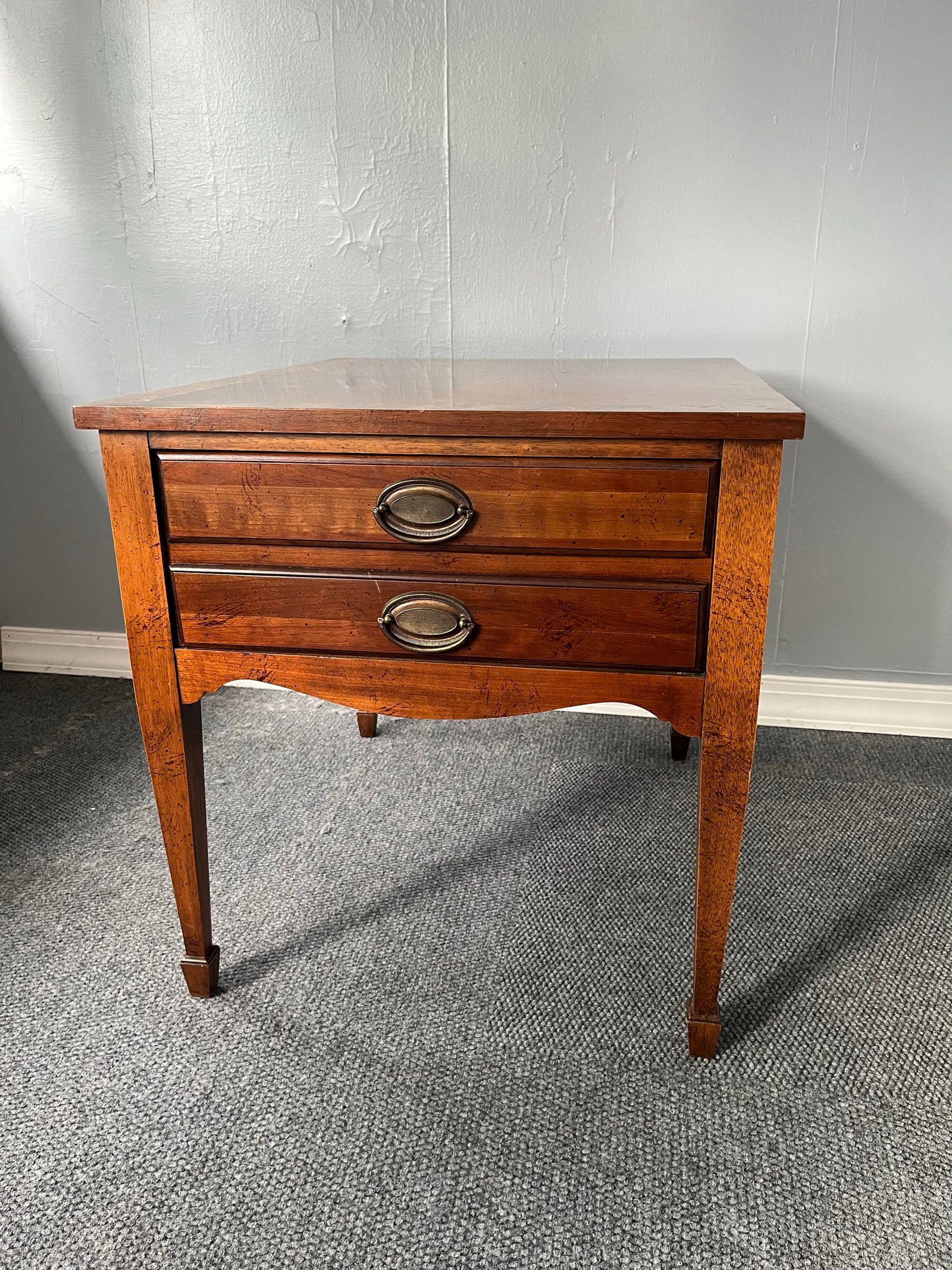 Lane Mid Century Federal-Style Mahogany Side Table With Marquetry - 2