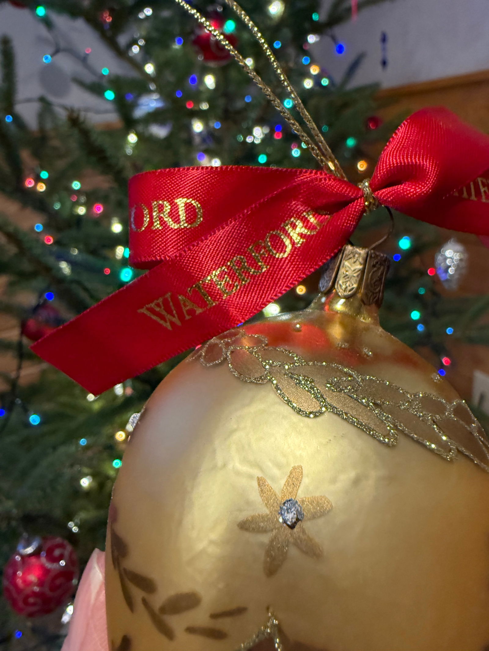 Waterford Holiday Heirlooms Charlemont Gold Egg Ornament 2001 - 4