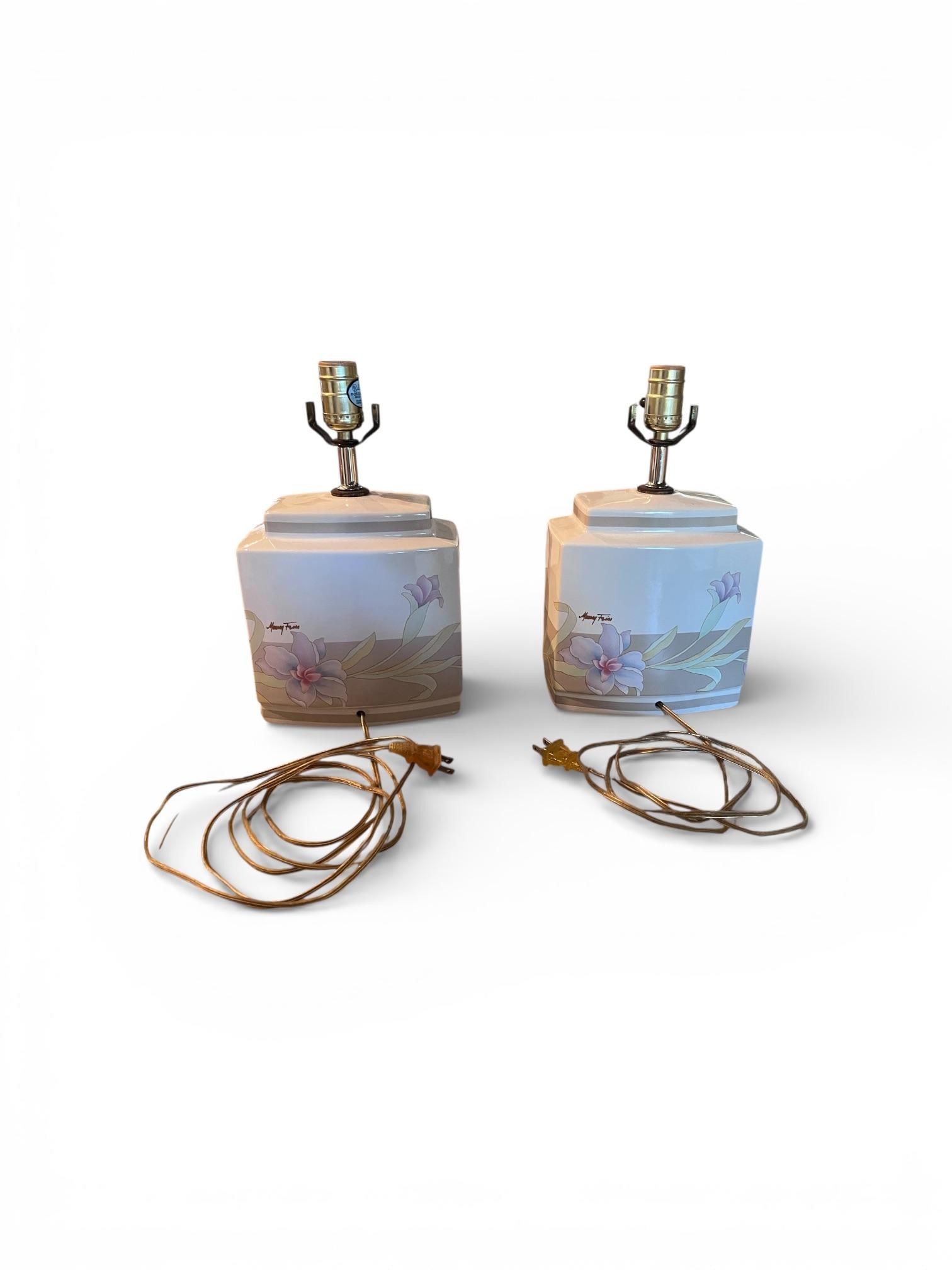 1970s Pair of Vintage Murray Feiss Hand - Painted Porcelain Table Lamps - 7