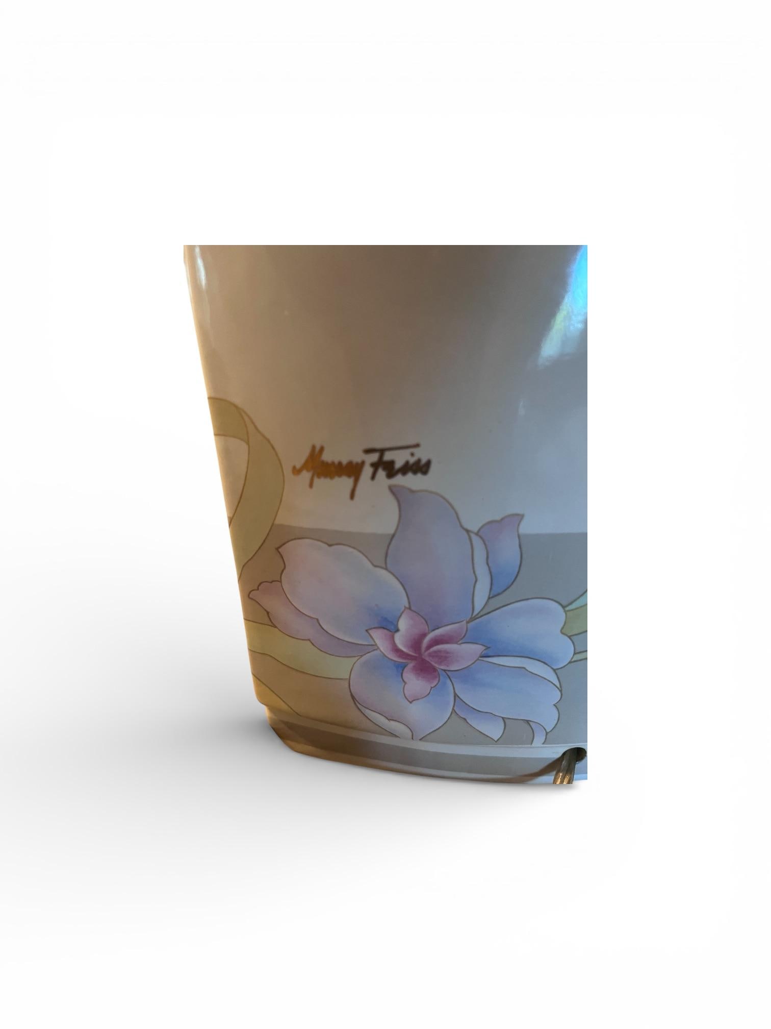 1970s Pair of Vintage Murray Feiss Hand - Painted Porcelain Table Lamps - 9