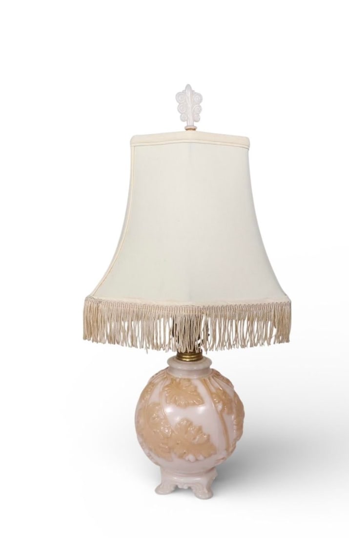 Mid 20th Century Ivory Alladin Alacite Art Deco Table Lamp - 8