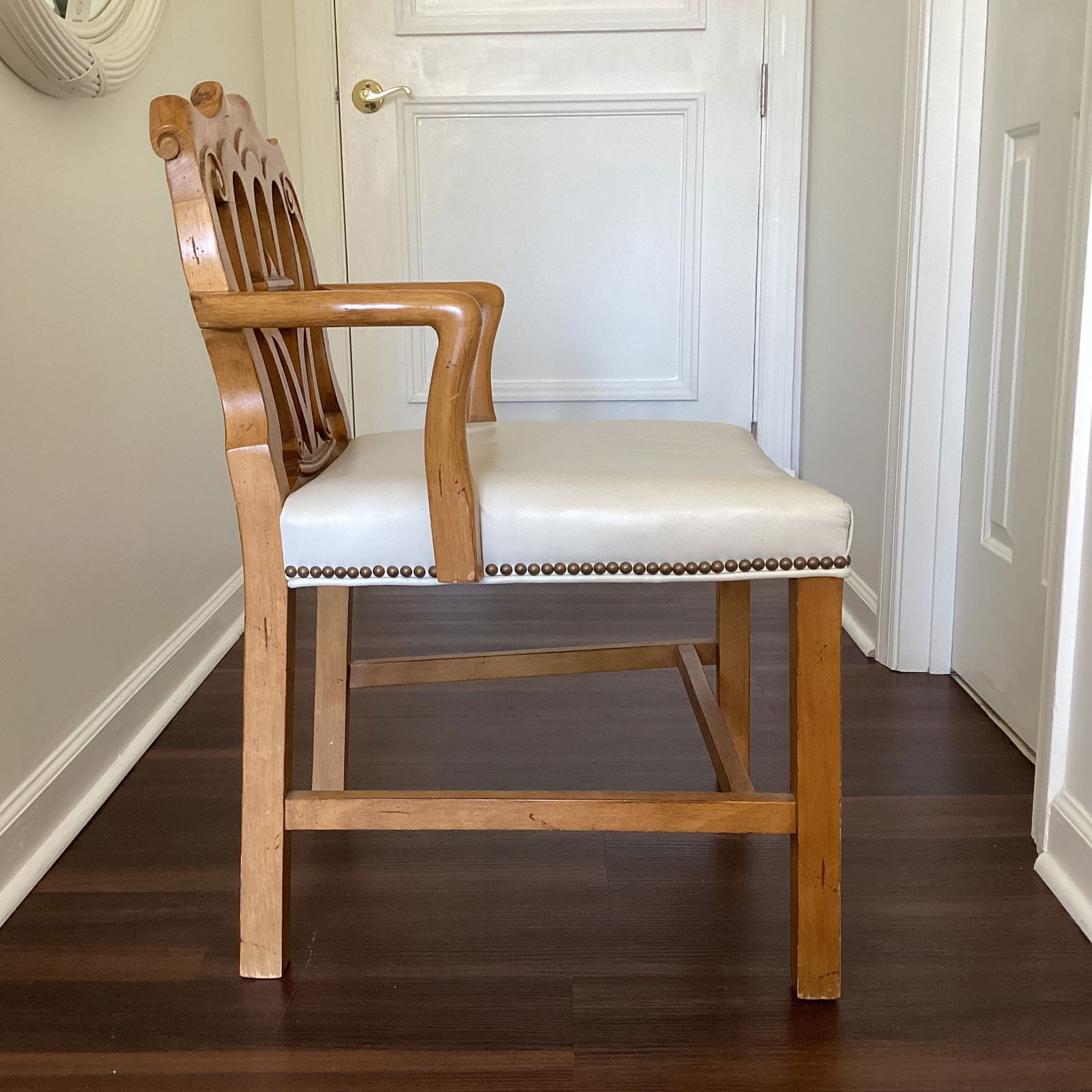 Late 20th Century Century Furniture Carved Wood Petite Armchair With Leather Seat - 3