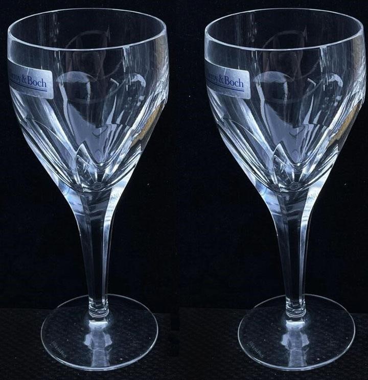 Villeroy & Boch Milano Pattern Crystal Wine Goblets- Set of 2 - 4