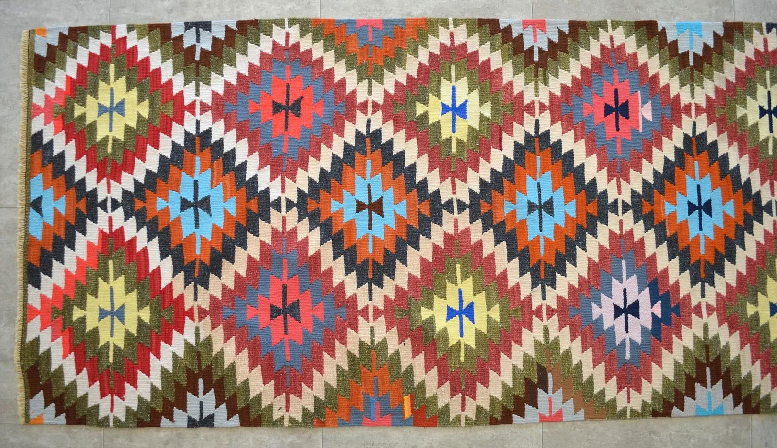 Vintage Turkish Hand Woven Kilim Rug - 5