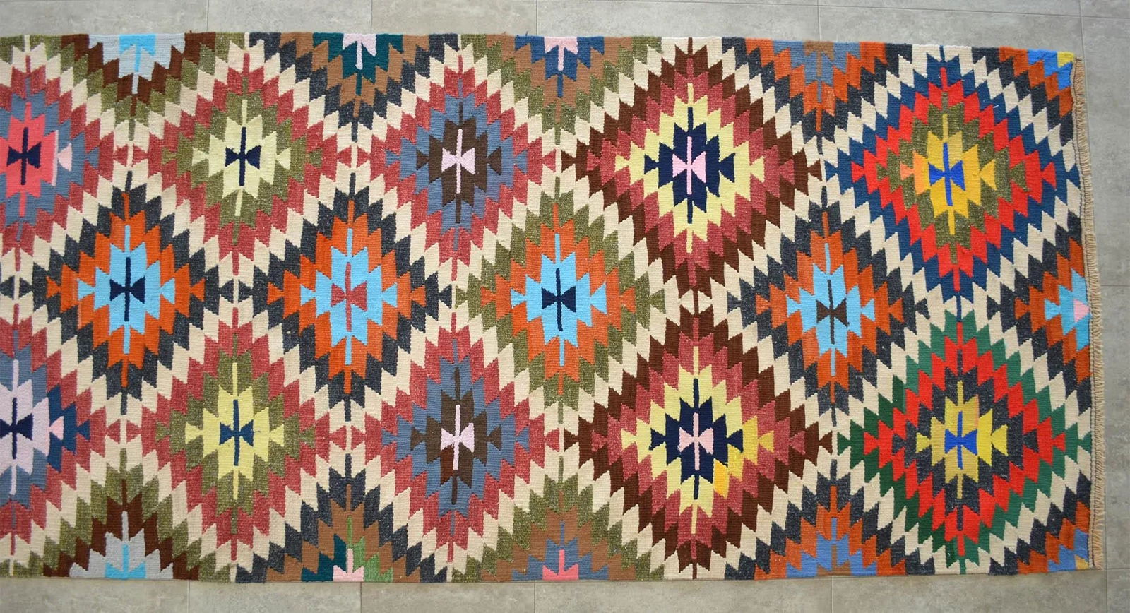 Vintage Turkish Hand Woven Kilim Rug - 6