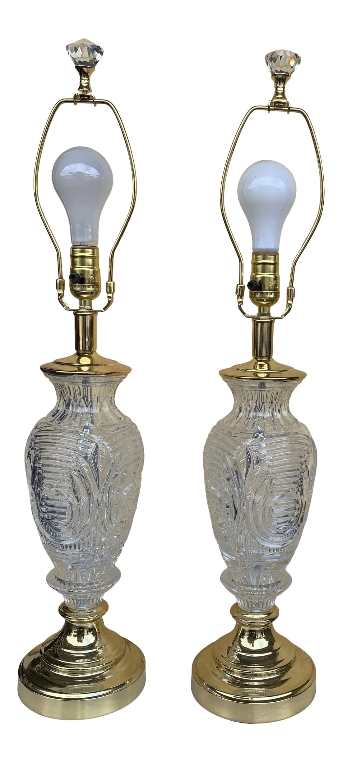 Cut Glass Lamps With Diamond Shape Finial - a Pair (1 of 11)