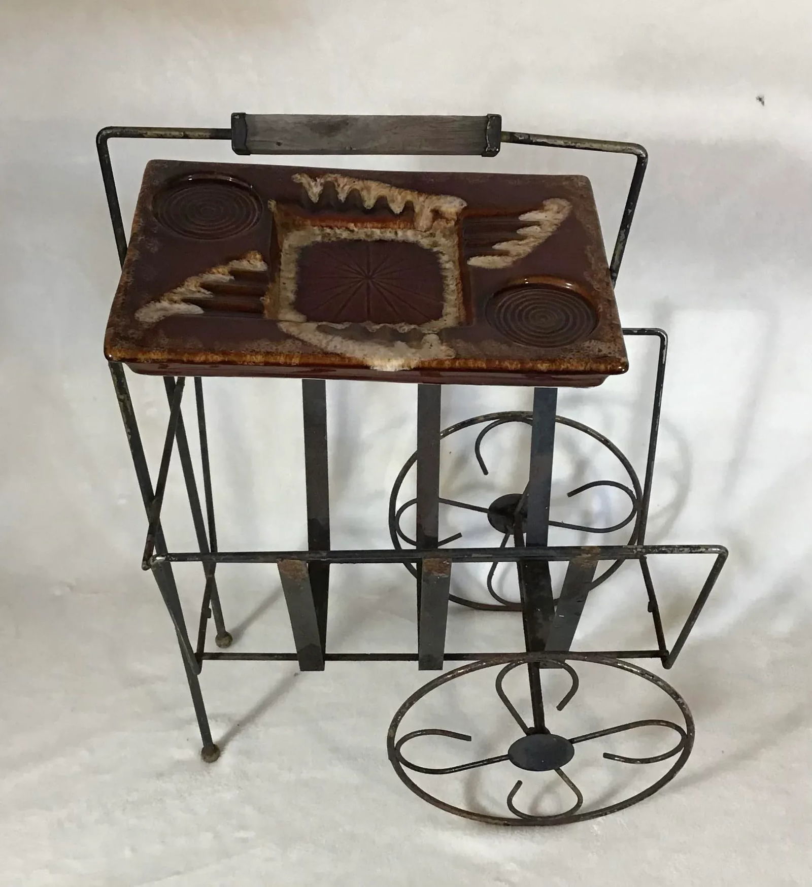 Vintage 1960's Mid-Century Mod Ceramic Sip & Smoke Ashtray on Record, Magazine Smoking Metal Cart/St - 6