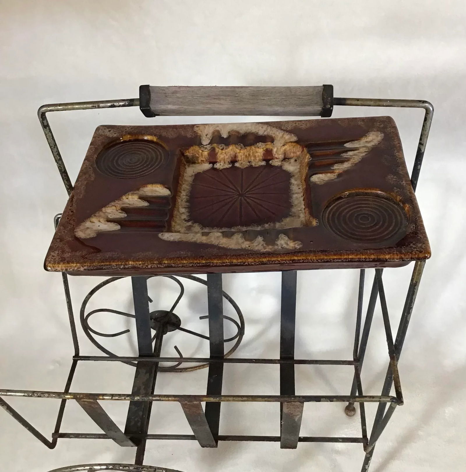 Vintage 1960's Mid-Century Mod Ceramic Sip & Smoke Ashtray on Record, Magazine Smoking Metal Cart/St - 7