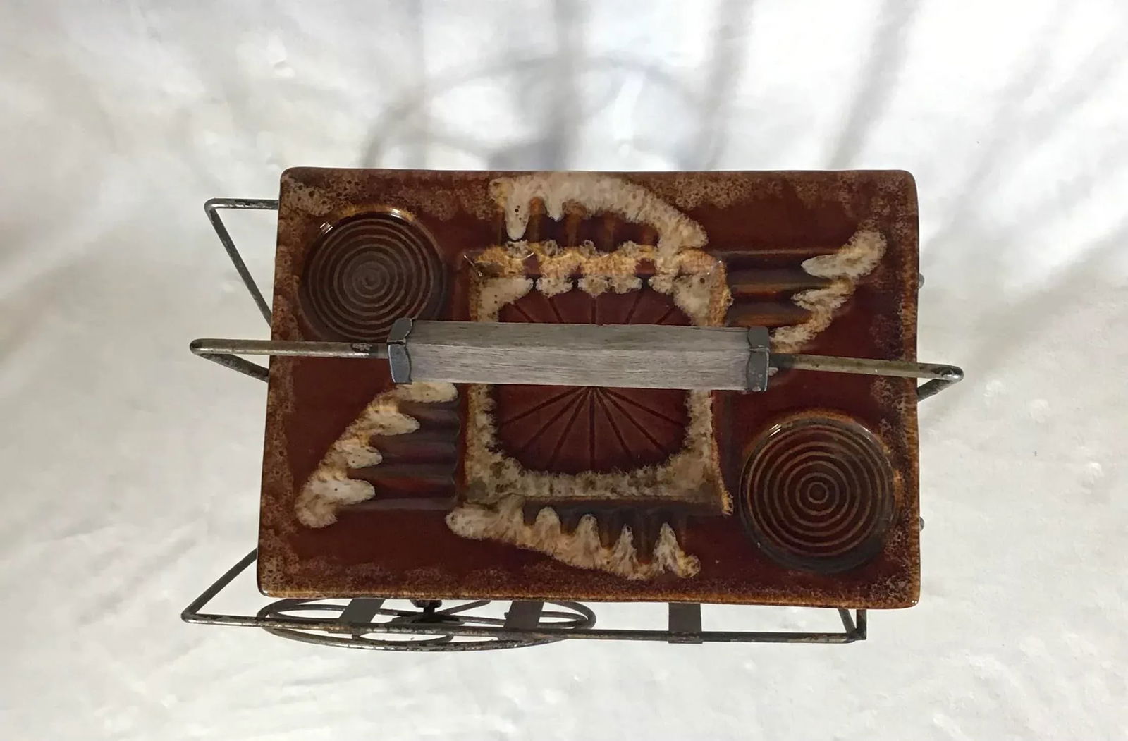 Vintage 1960's Mid-Century Mod Ceramic Sip & Smoke Ashtray on Record, Magazine Smoking Metal Cart/St - 8