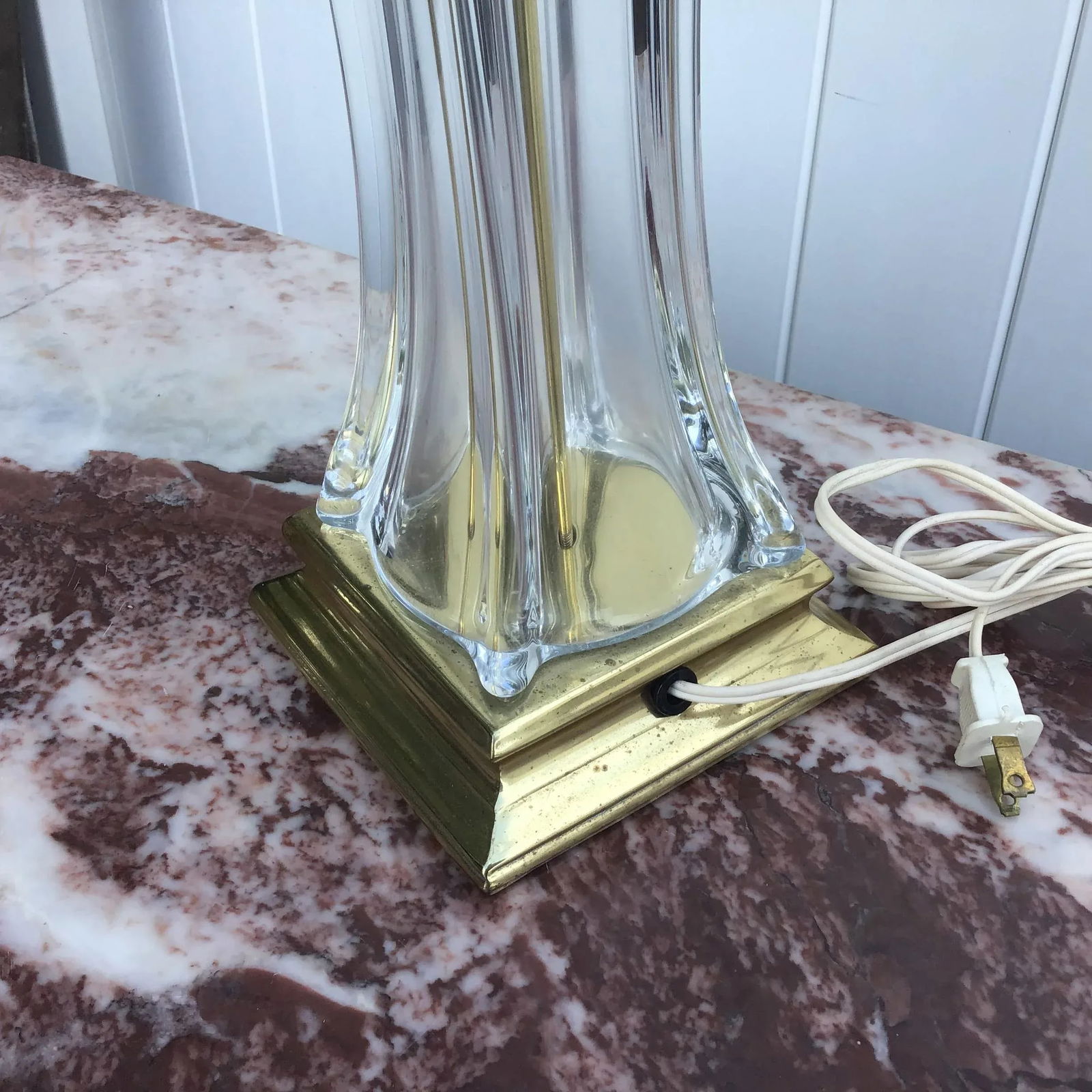 1970's Cofrac Art Verrier Hand Blown Heavy Crystal and Brass Table Lamp - 5