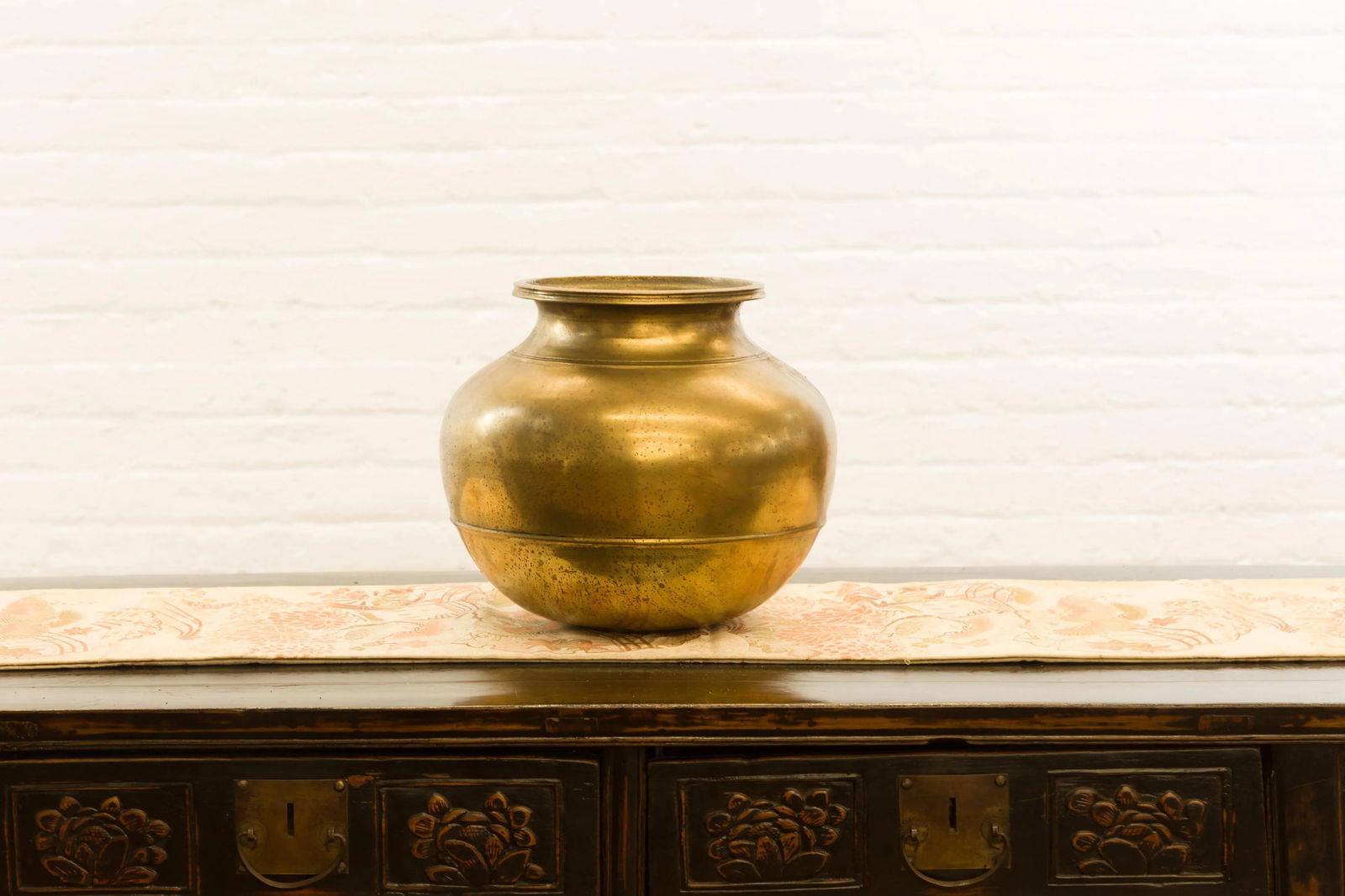 Indian 19th Century Brass Water Jug with Incised Calligraphy - 11