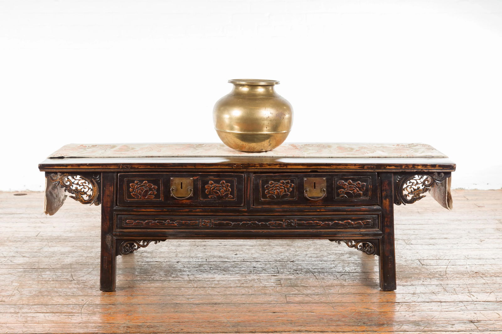 Indian 19th Century Brass Water Jug with Incised Calligraphy - 2