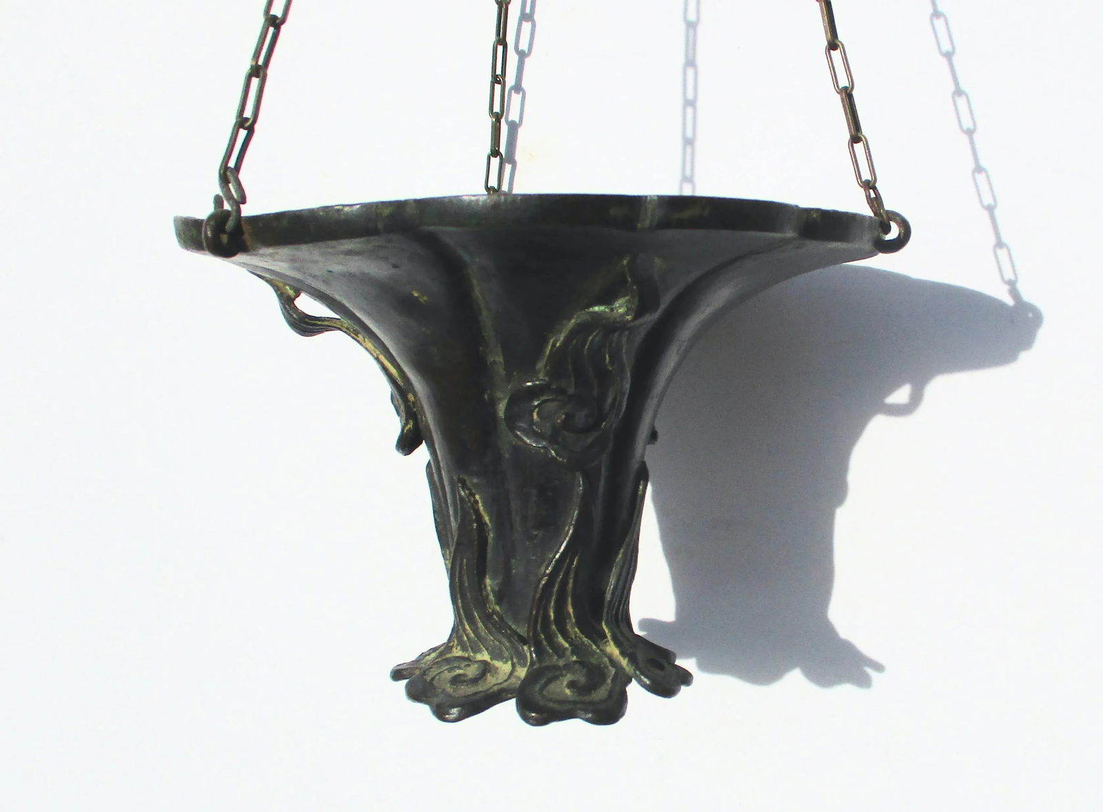 19th Century Edo Japanese Bronze Hanging Vase - 3