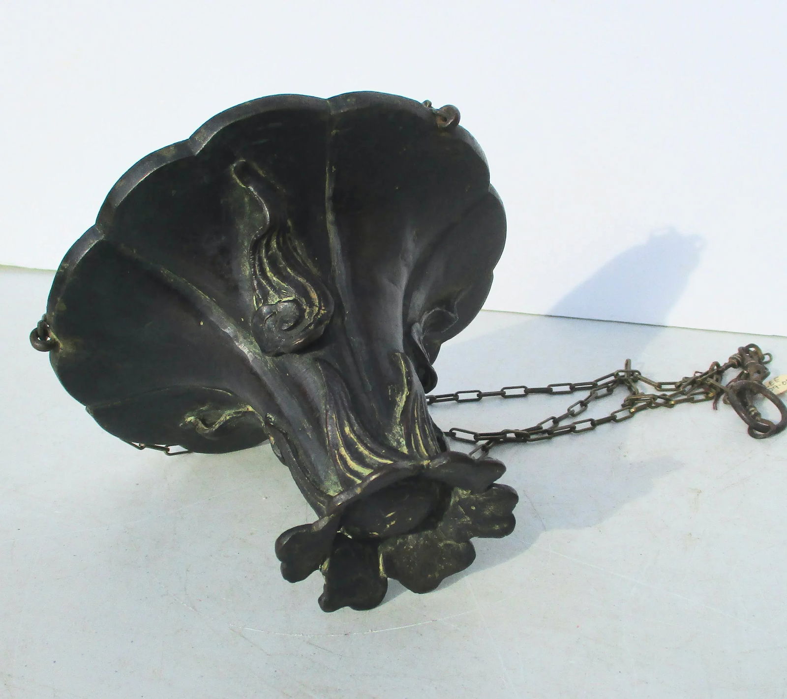 19th Century Edo Japanese Bronze Hanging Vase - 6