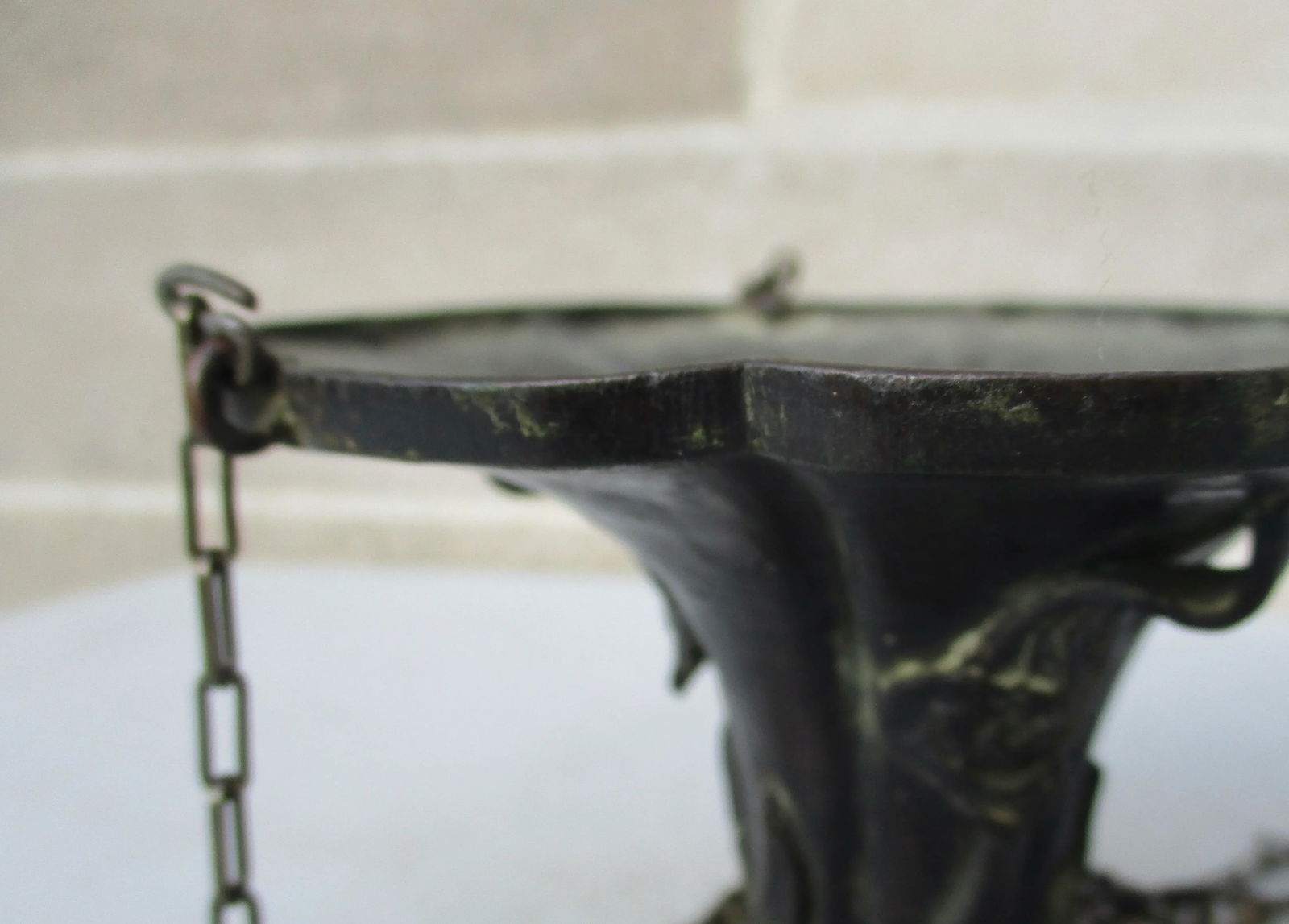 19th Century Edo Japanese Bronze Hanging Vase - 8