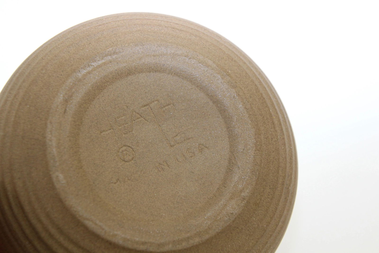 Vintage Mid-Century Modern White Ceramic Ashtrays by Edith Heath - A Pair - 10