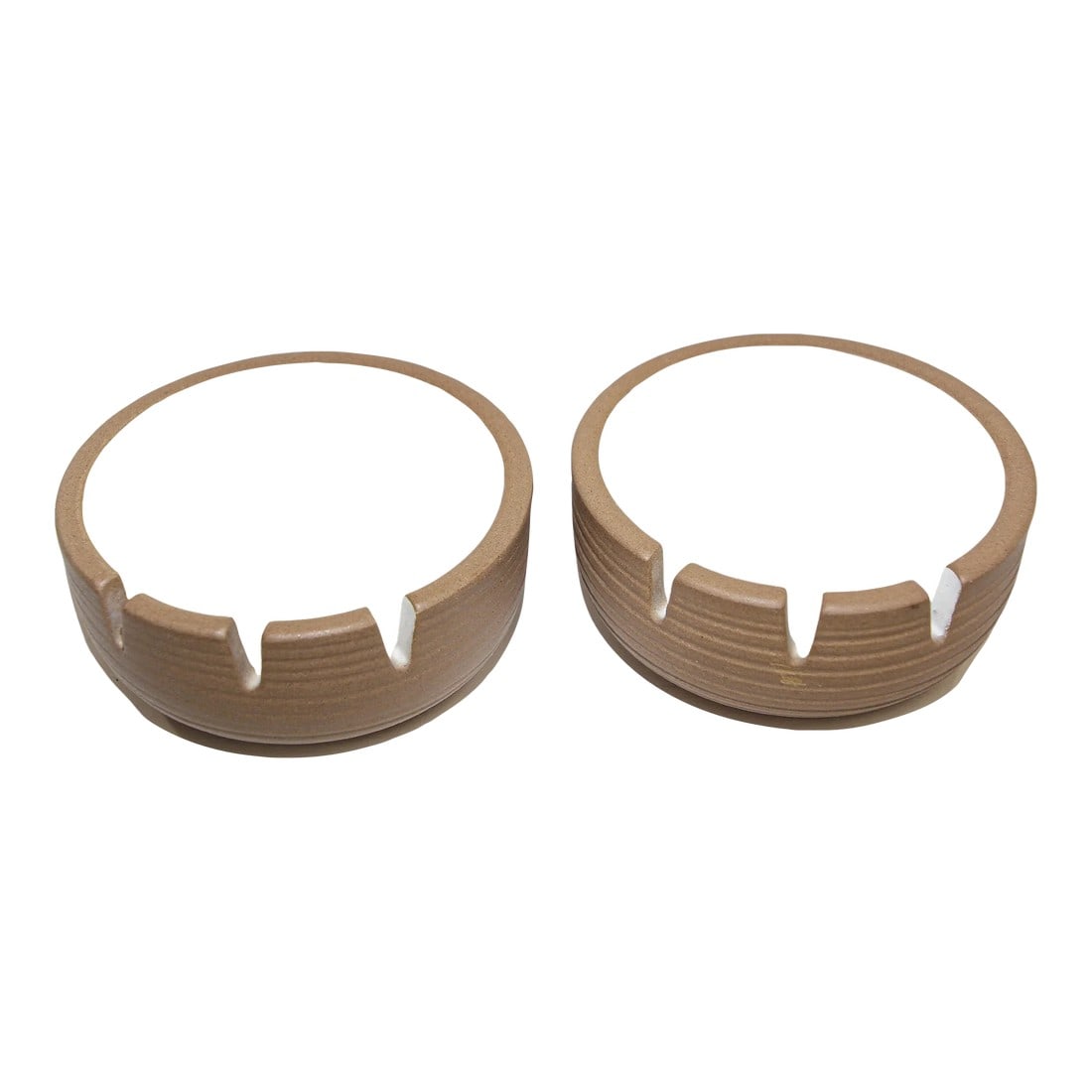 Vintage Mid-Century Modern White Ceramic Ashtrays by Edith Heath - A Pair: Large set of 2 vintage Mid-Century Modern white Ceramic ashtrays by Edith Heath Mid-Century-Modern large vintage Pottery ashtrays by Edith Heath for Heath Ceramics. Glazed white sand color ironstone