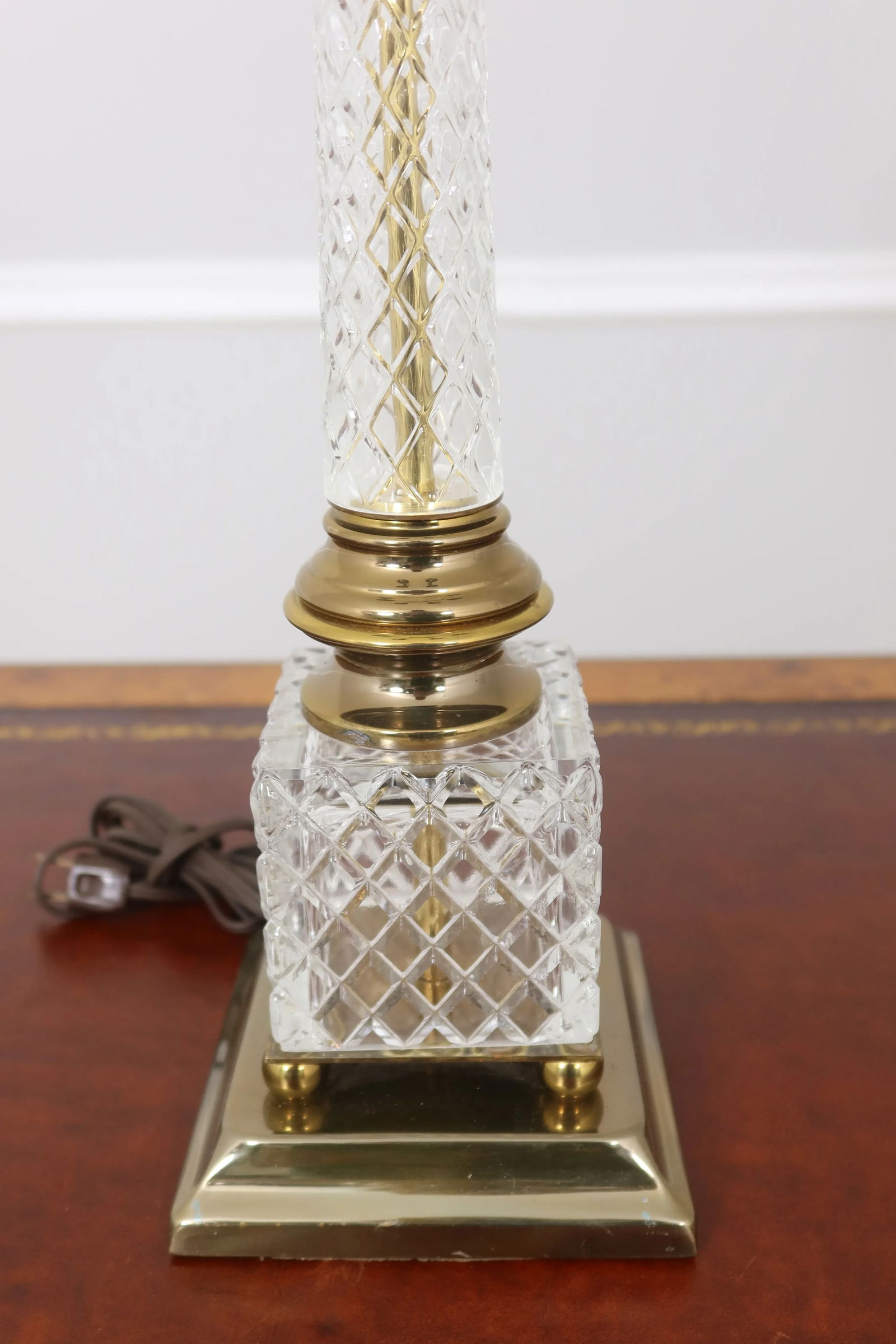Tower Craftsmen Glass & Brass Candelabra Lamp - 4