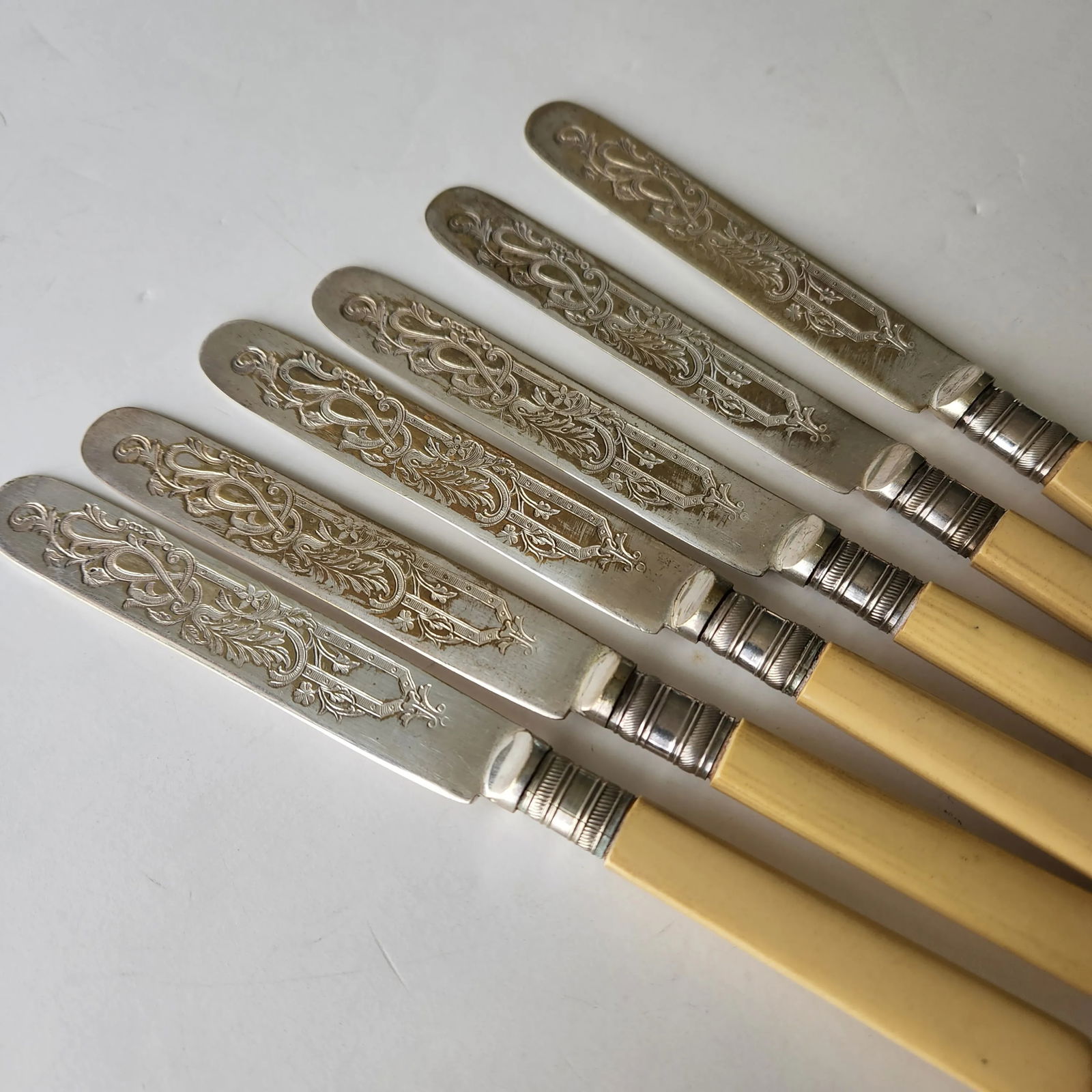 Antique English Sheffield Epns A1 Silverplate Butter Knives Set of 6 - 7