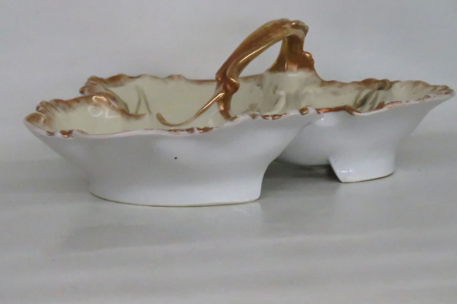 Limoges Divided Serving Dish Gilt Butterfly Flowers and Decorative Handle - 4