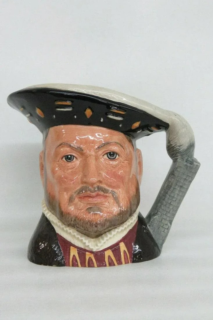 Royal Doulton Henry VIII D6642 English Porcelain Character Mug - 11