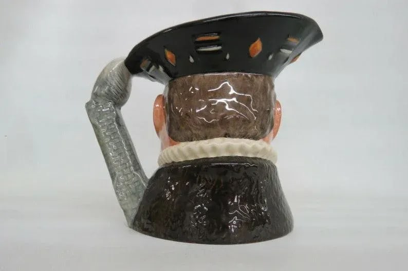 Royal Doulton Henry VIII D6642 English Porcelain Character Mug - 2