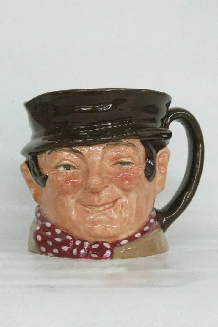 Royal Doulton Sam Weller Dickens Pickwick English Porcelain Character Mug - 11