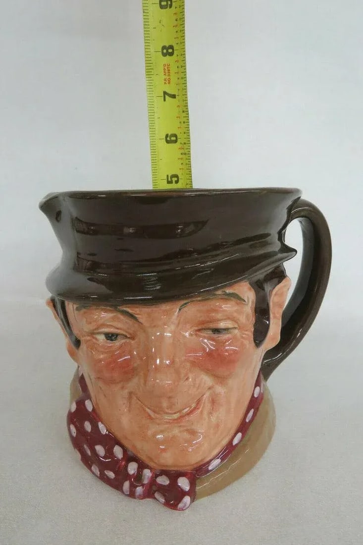 Royal Doulton Sam Weller Dickens Pickwick English Porcelain Character Mug - 5