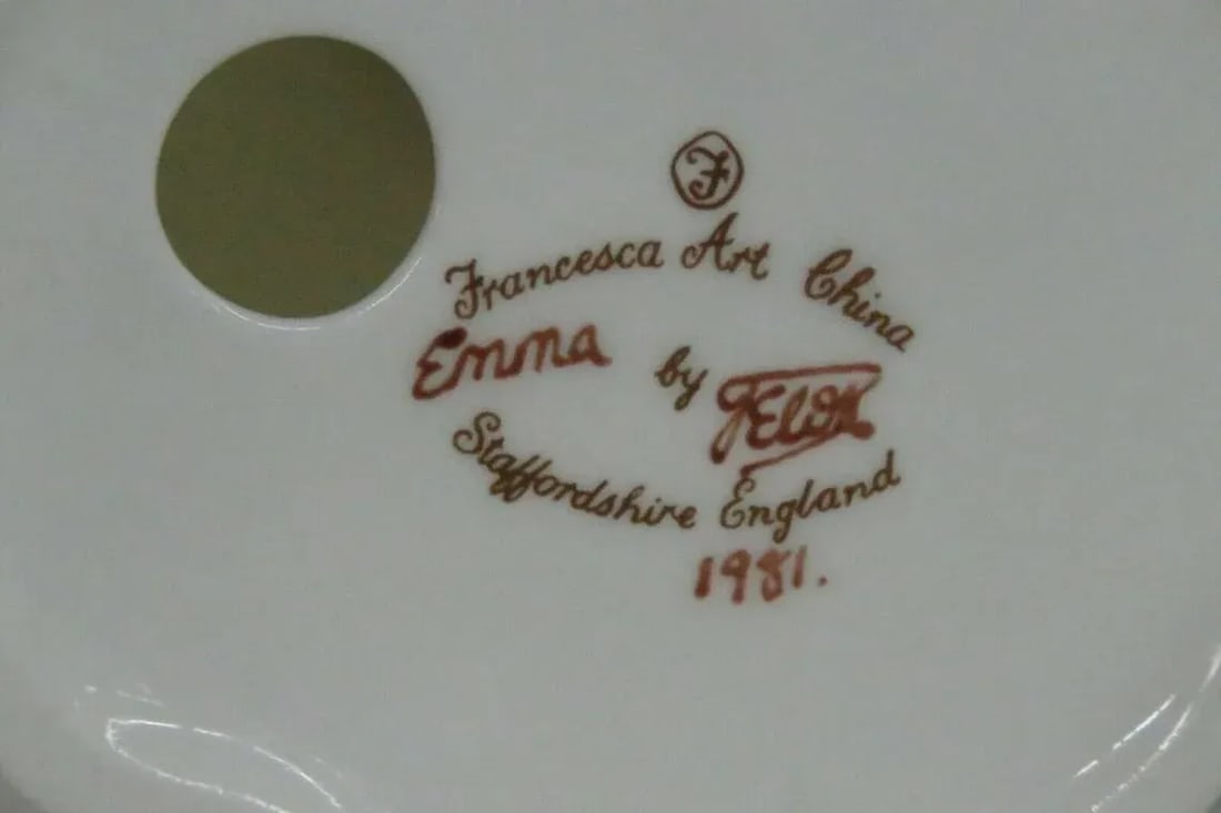 Francesca Emma Art China Staffordshire England Porcelain Figurine - 9
