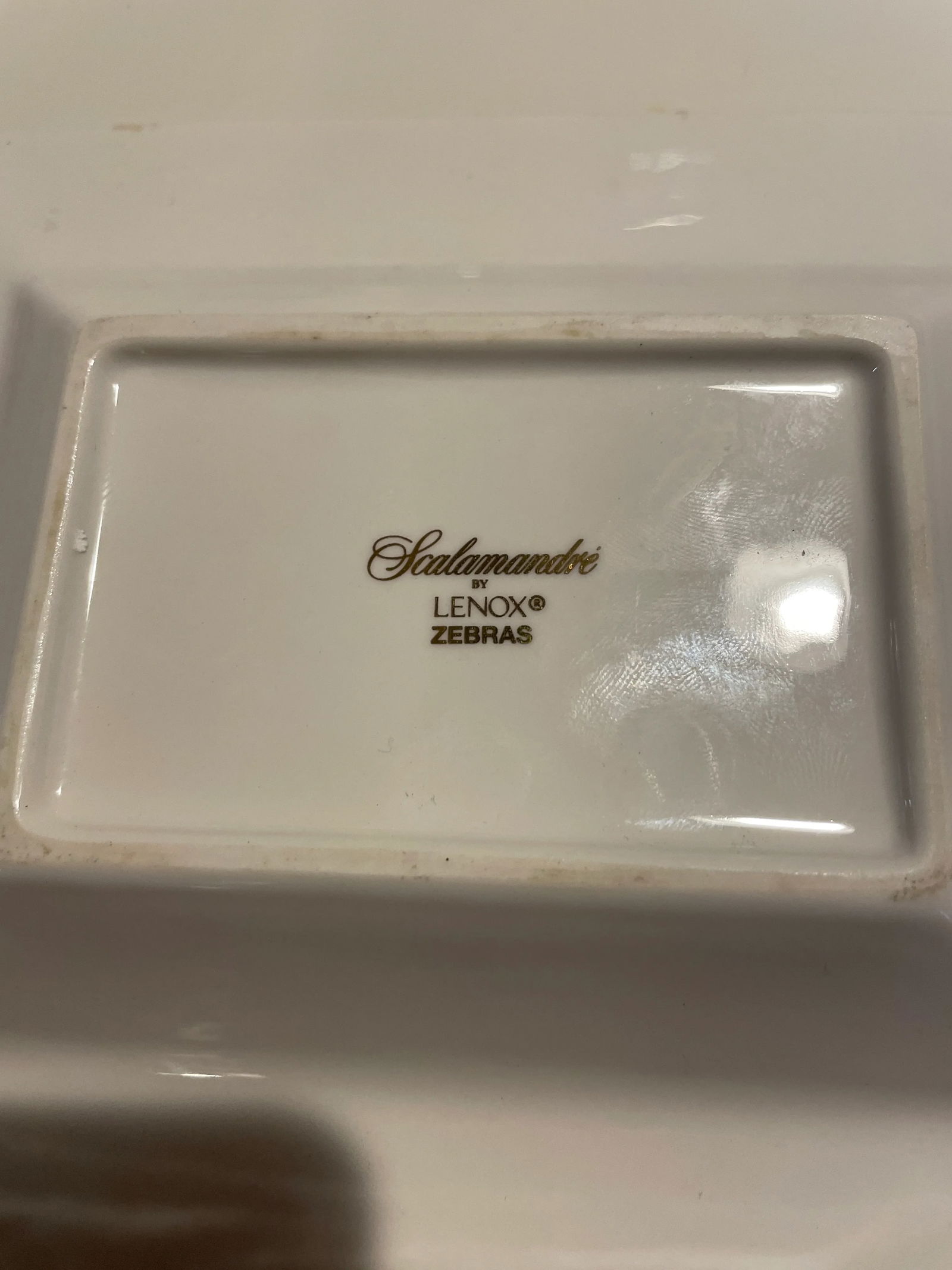 Scalamandre Zebras by Lenox Red Borders Dish - 4