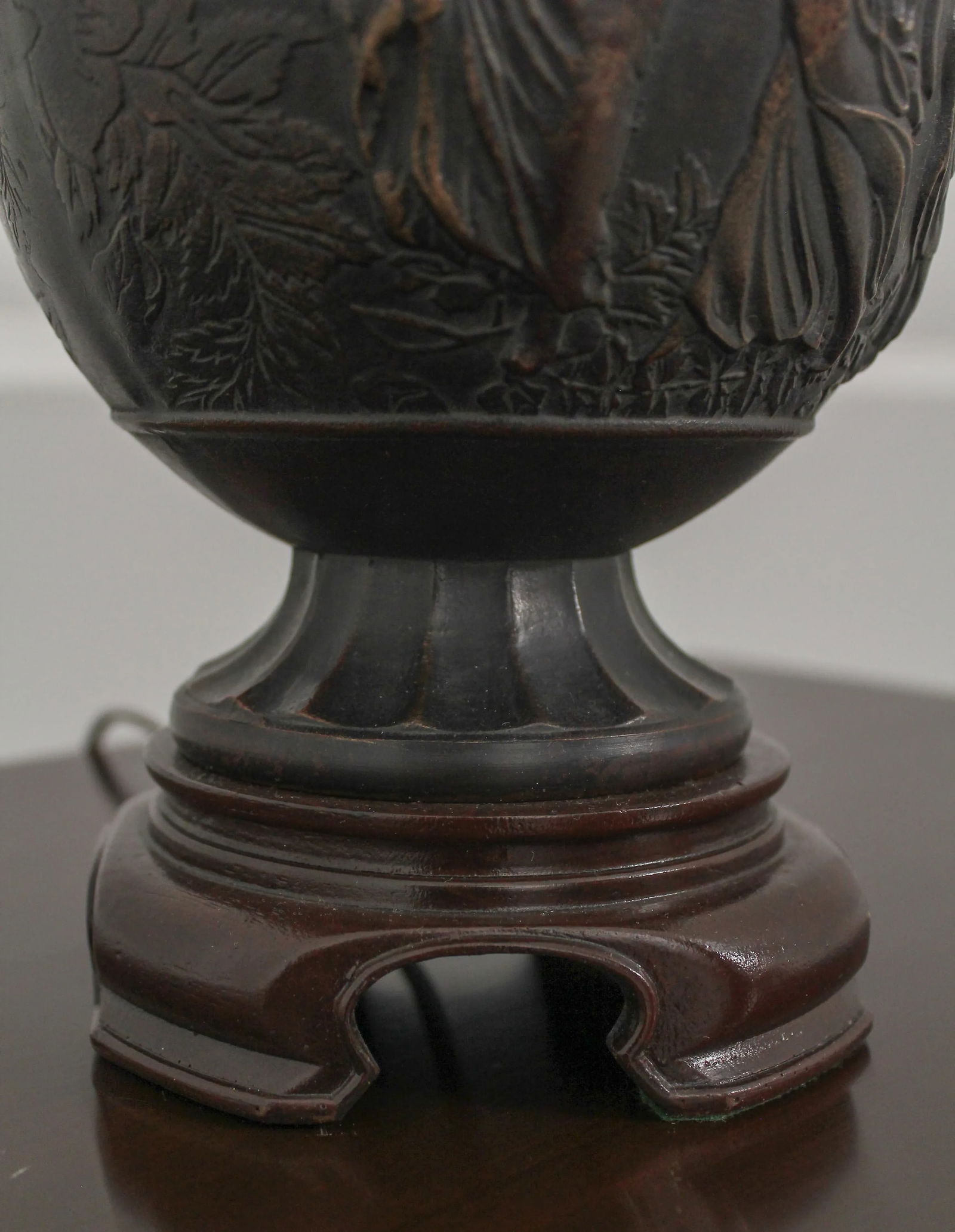 Speer Neoclassical Bronze Finish Table Lamp - 3