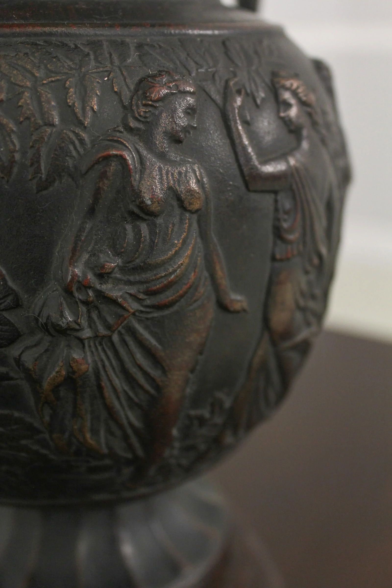 Speer Neoclassical Bronze Finish Table Lamp - 6