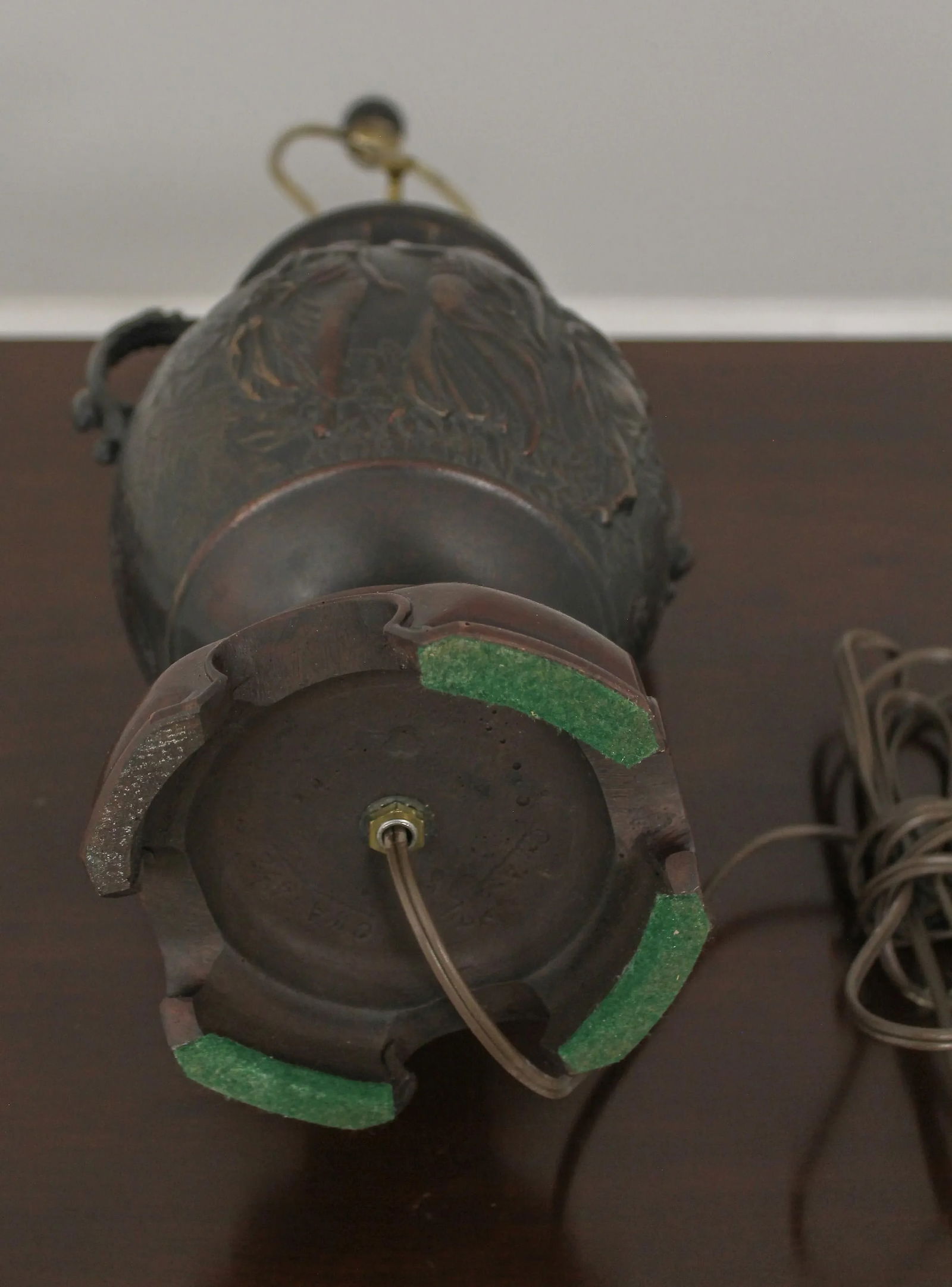 Speer Neoclassical Bronze Finish Table Lamp - 8