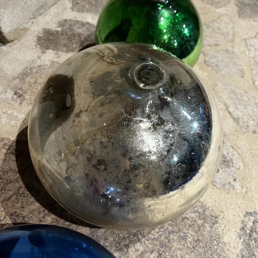 1960s Mexico Three Colorful Globes Gazing Ball Spheres Hand Blown Mercury Glass - 7