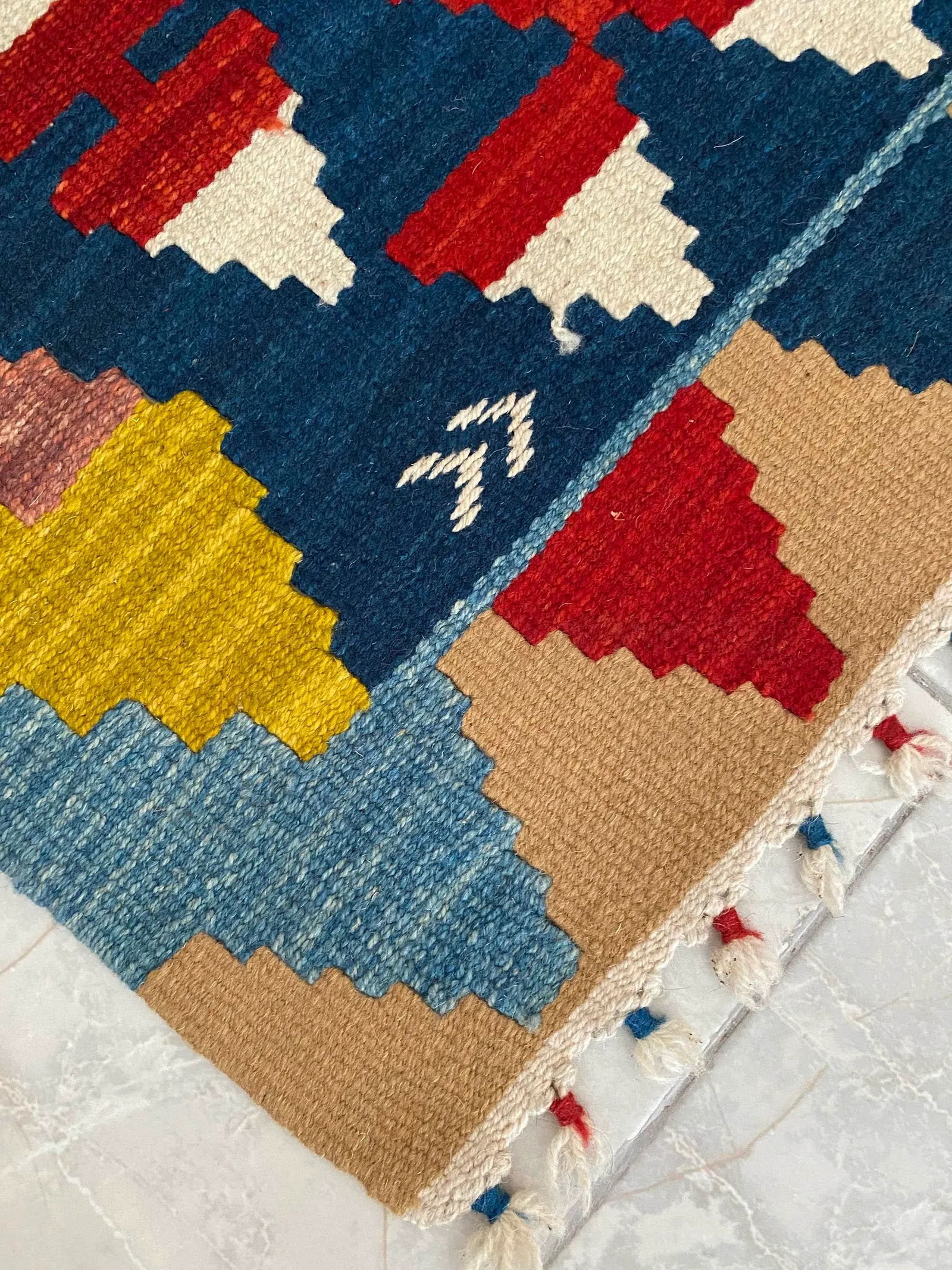 Early 21st Century Hand-Woven Kilim Small Turkish Rug - 2' X 3'3" - 8