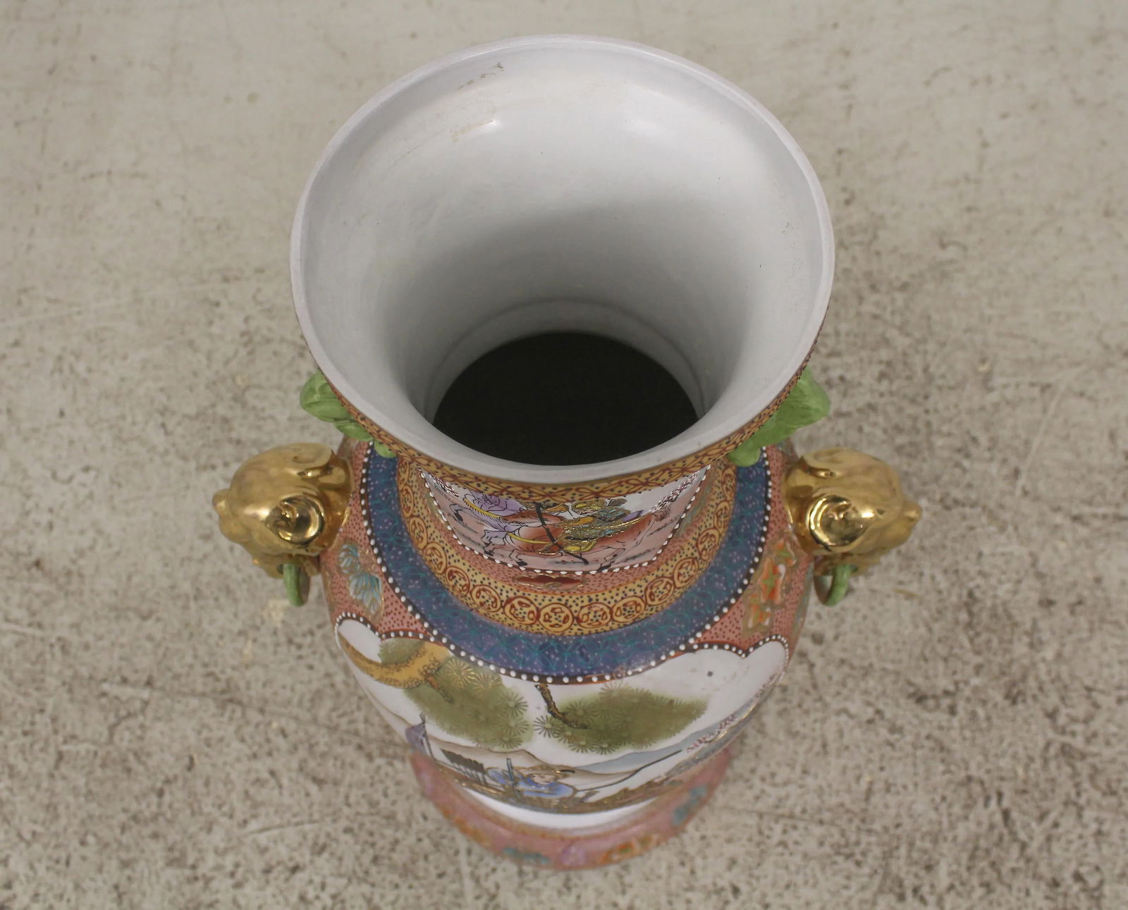 Vintage 2 Piece Chinese Decorative Urn Vase on Stand - 2