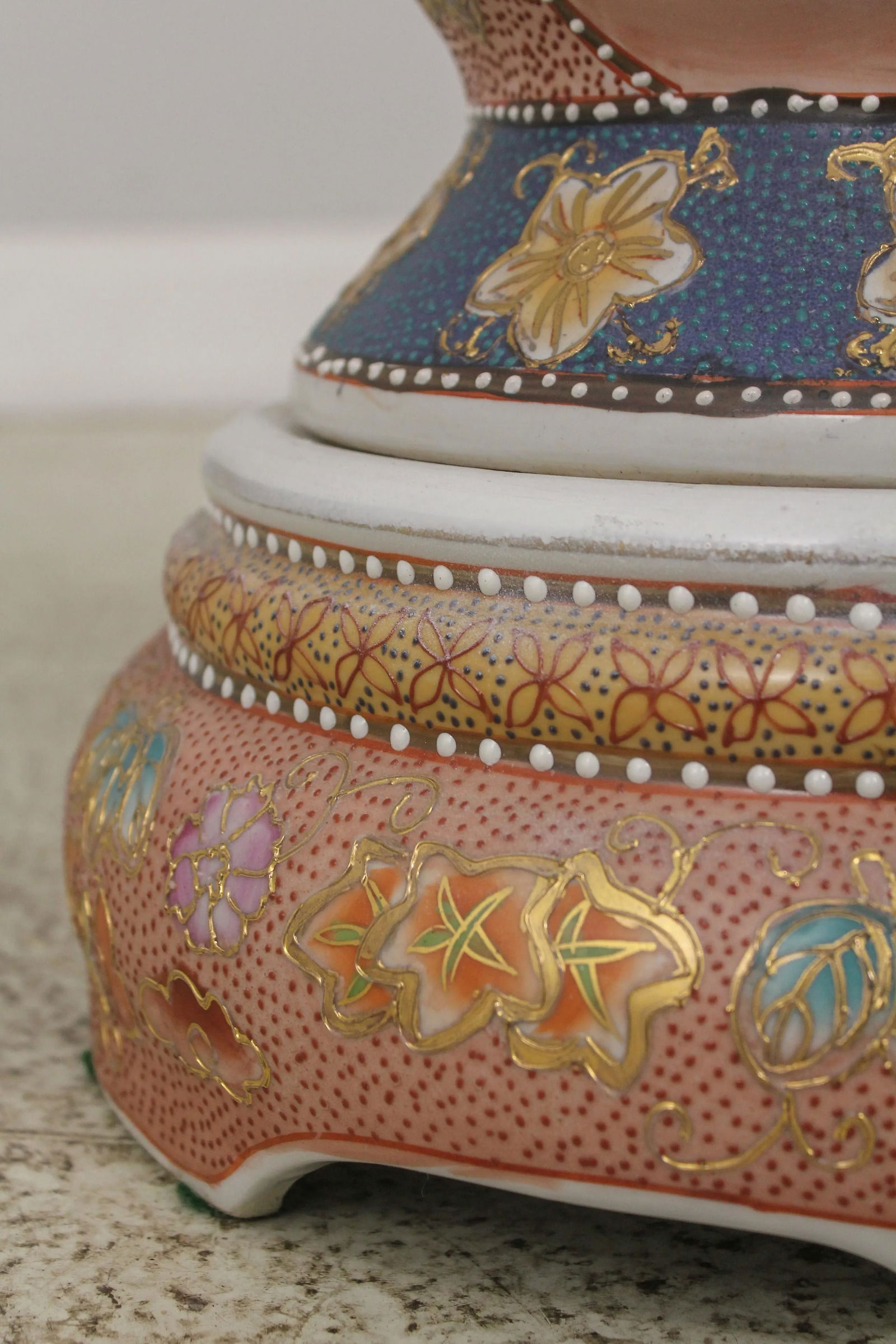 Vintage 2 Piece Chinese Decorative Urn Vase on Stand - 8