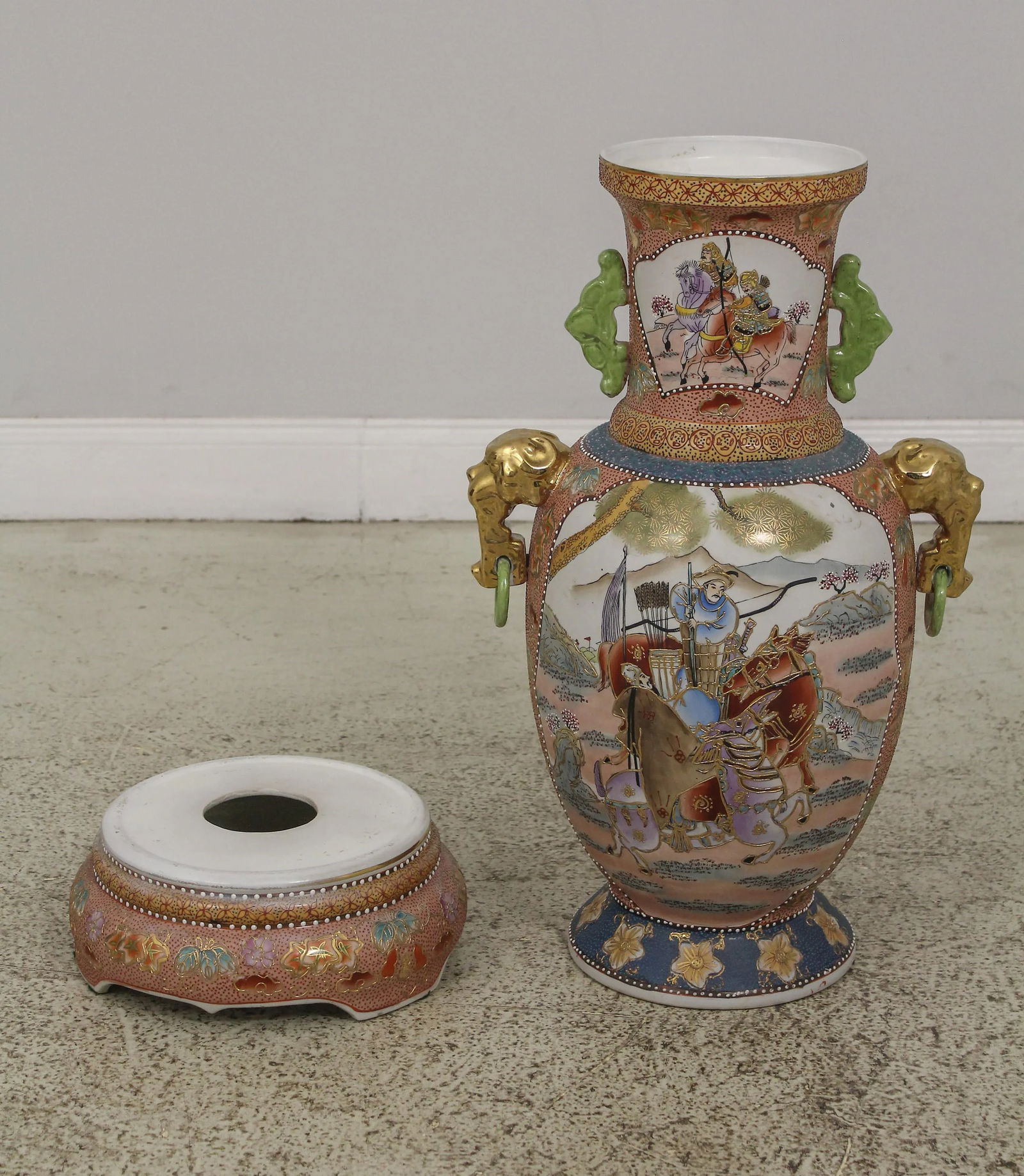 Vintage 2 Piece Chinese Decorative Urn Vase on Stand - 9