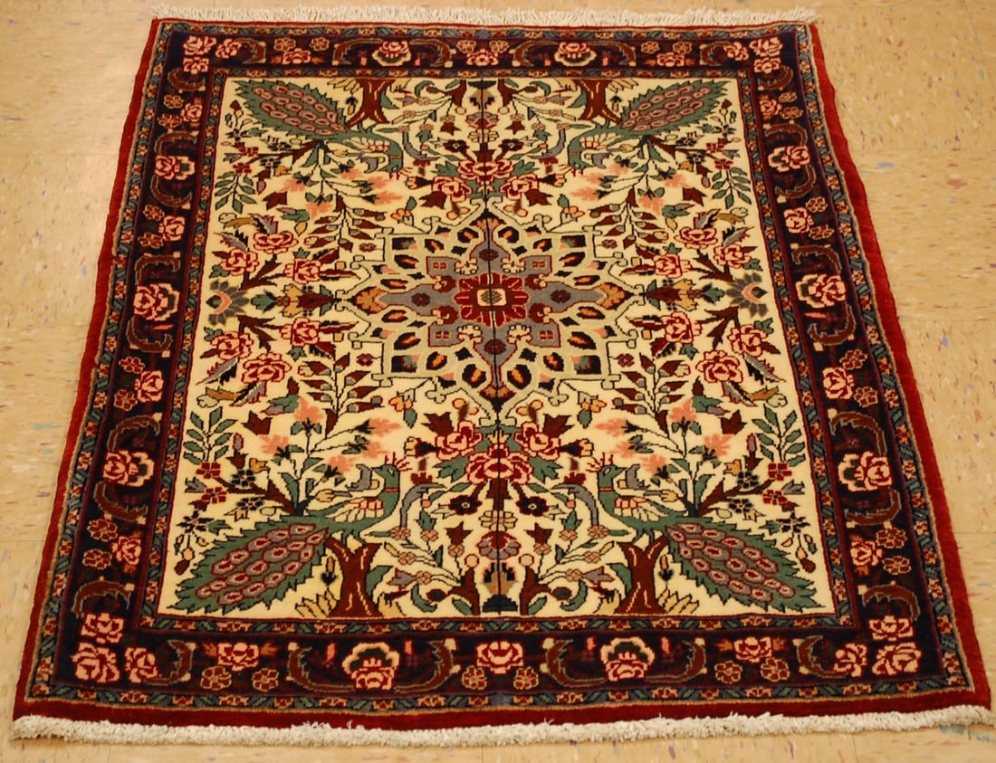 PERSIAN BIJAR RUG 2.8x3.7: Title: PERSIAN BIJAR RUG 2.8x3.7Description:OLD,ANTIQUE HIGHLY DETAILED AUTHENTIC HAND KNOTTED PERSIAN BIJAR RUG with exact size of 2' 8" x 3'7'' ,Olive,Ivory,Ivory,Green,Beige,Reds,