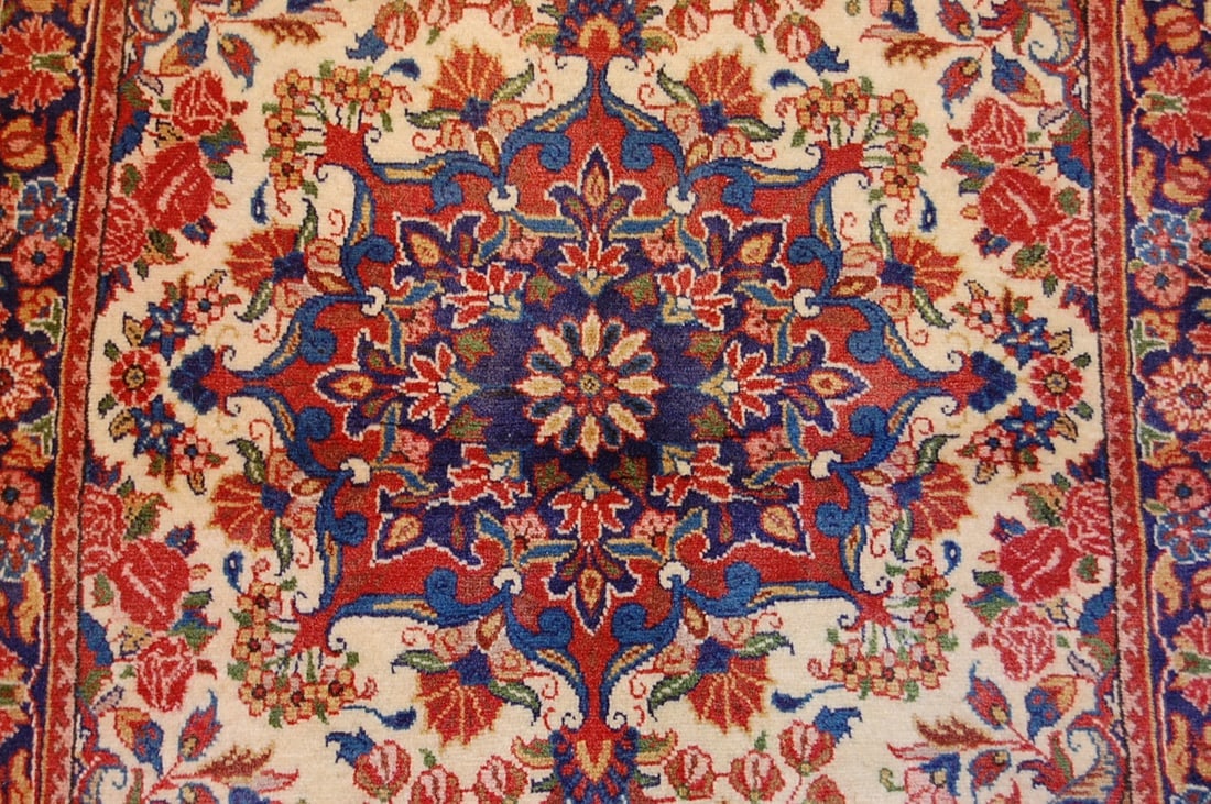 PERSIAN SARUK RUG 2'3" X 3'6" - 10