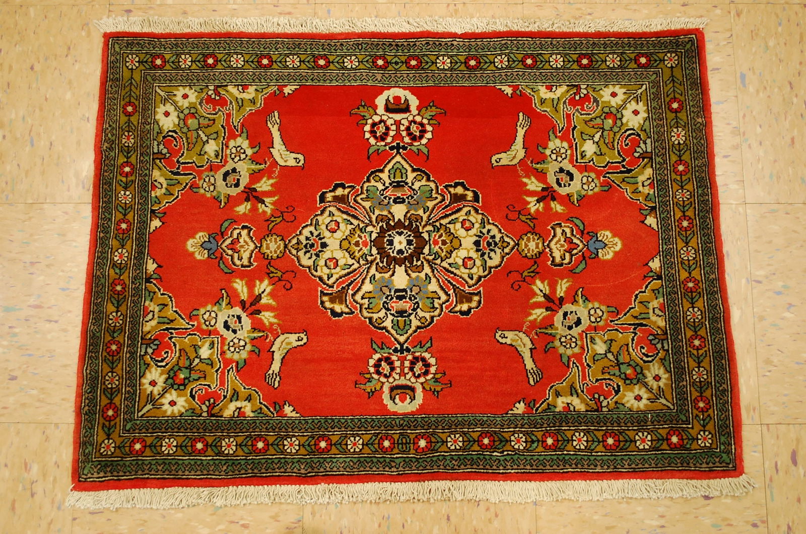 Persian QOME RUG 2'1" x 3': Title: Persian QOME RUG 2'1" x 3' Description: Old ,ANTIQUE HIGHLY DETAILED with KORK WOOL_HIGH KPSI AUTHENTIC HAND KNOTTED Persian QOME (or GHOME or QOM) RUG........with exact size of 2'1" x 3'......