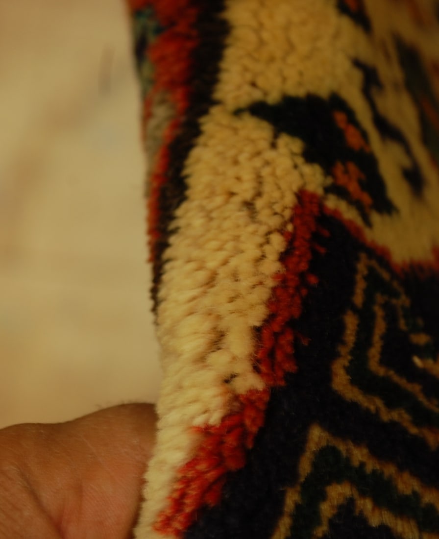 Persian SHIRAZ RUG 2'2" x 4'4" - 8