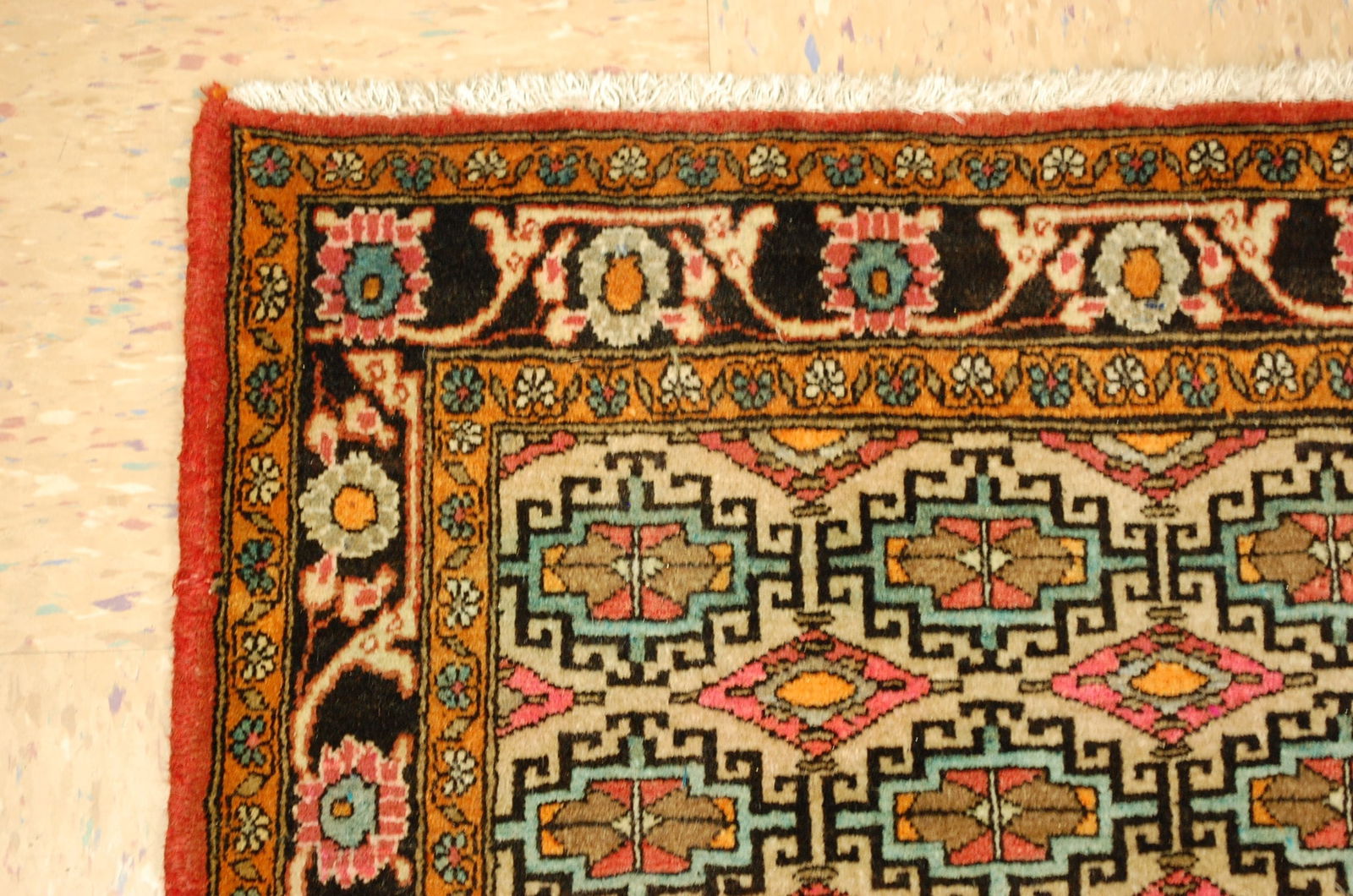 SHIRVAN CAUCASIAN RUG 2' x 4'1" - 4