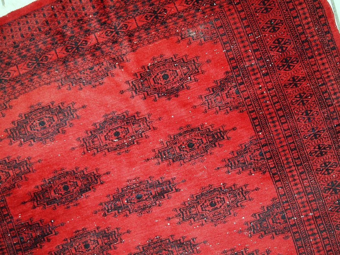 Handmade vintage Afghan Ersari rug 4' x 5.8' (122cm x 179cm) 1970s - 3