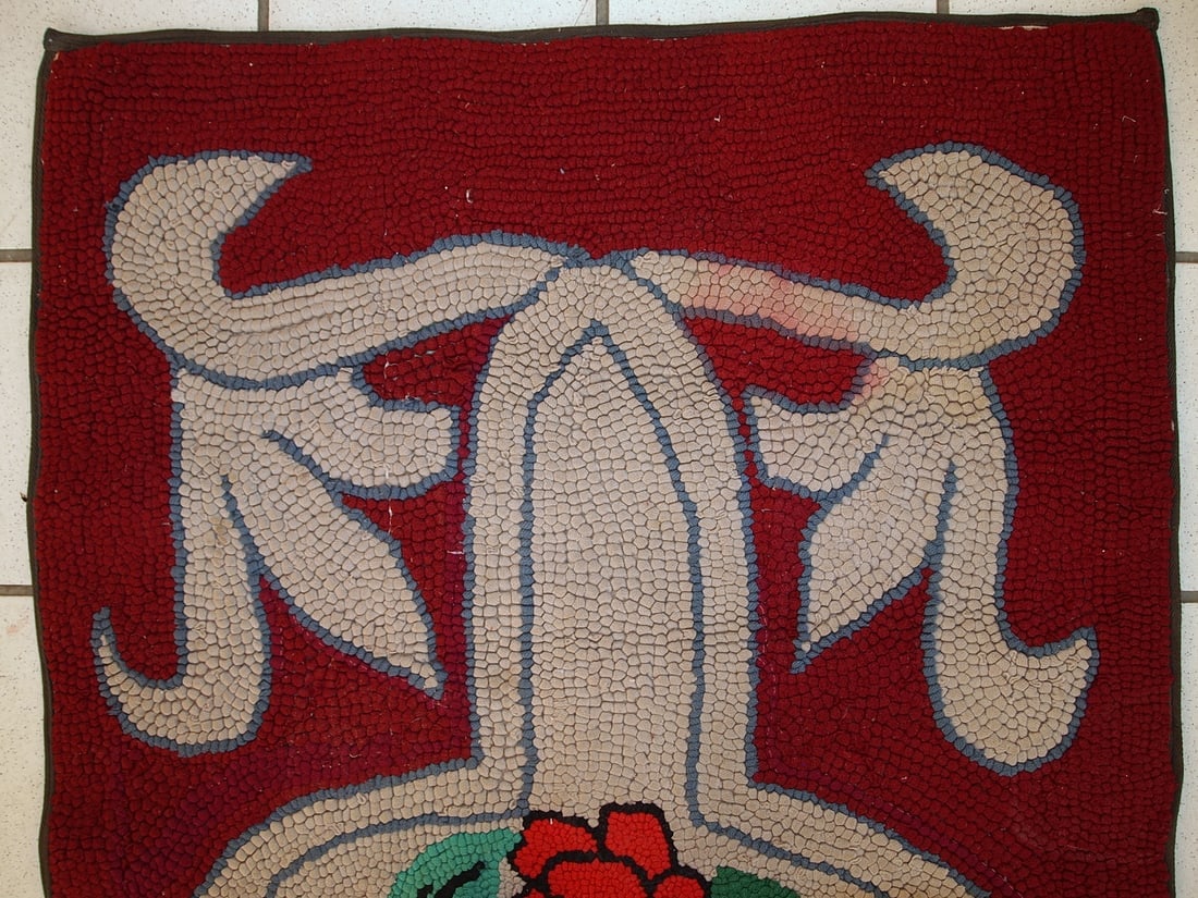 Handmade antique American hooked rug 2,2' x 4,4' ( 67cm x 135cm ) 1930 - 3