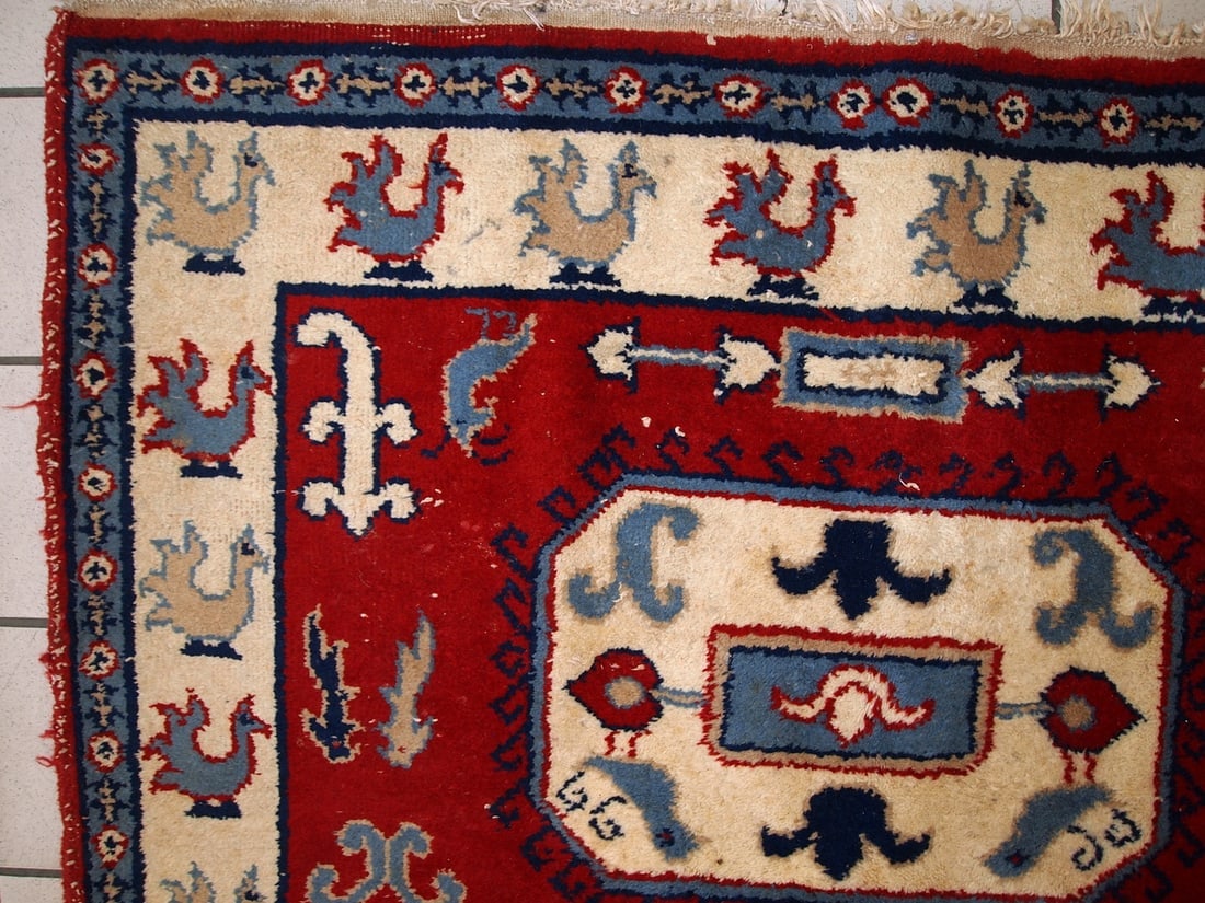 Handmade vintage Caucasian Kazak rug 4' x 6' (122cm x 185cm) 1970s - 3