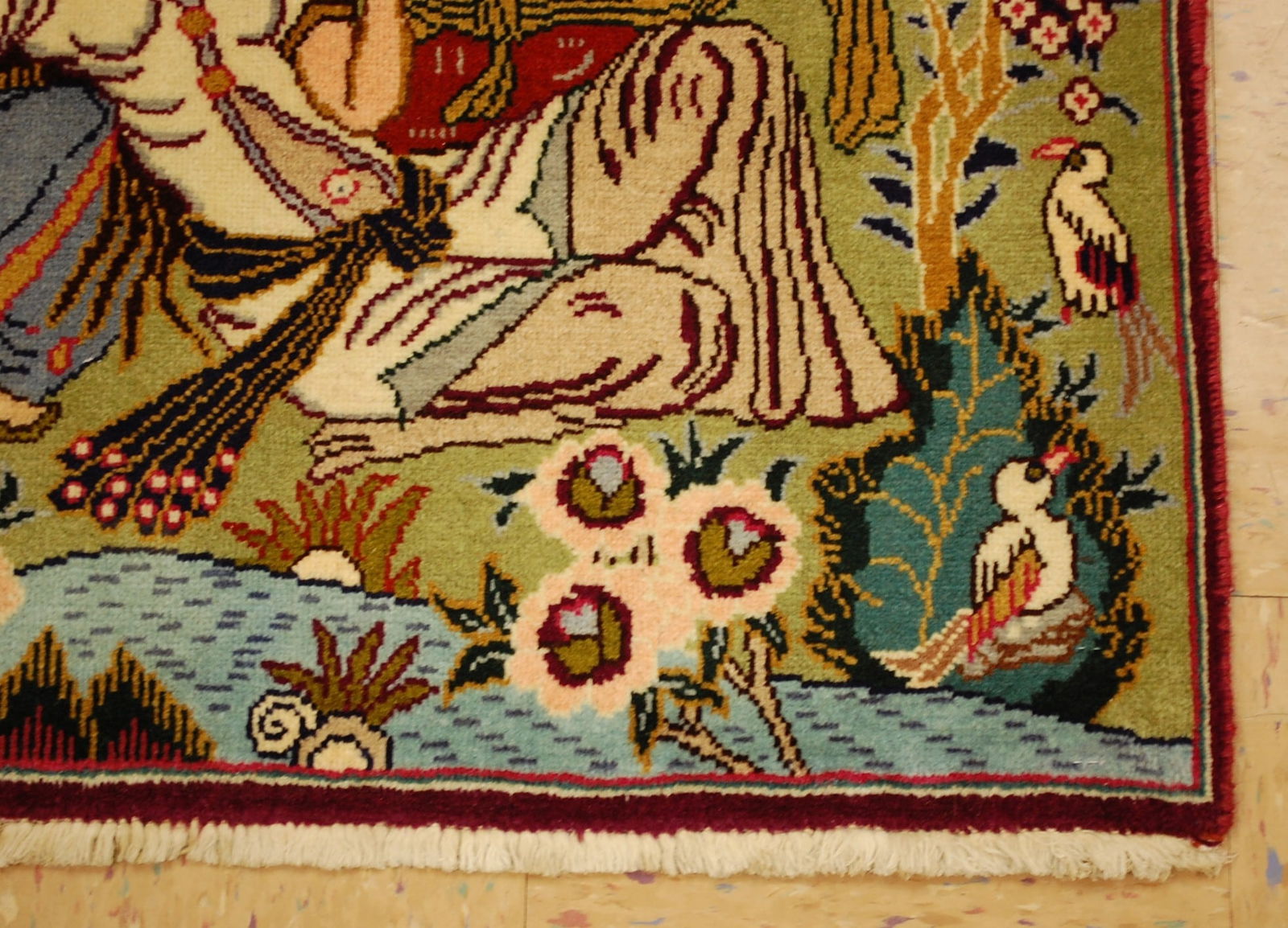 PERSIAN KESHAN RUG 2'3" x 3'2" - 2